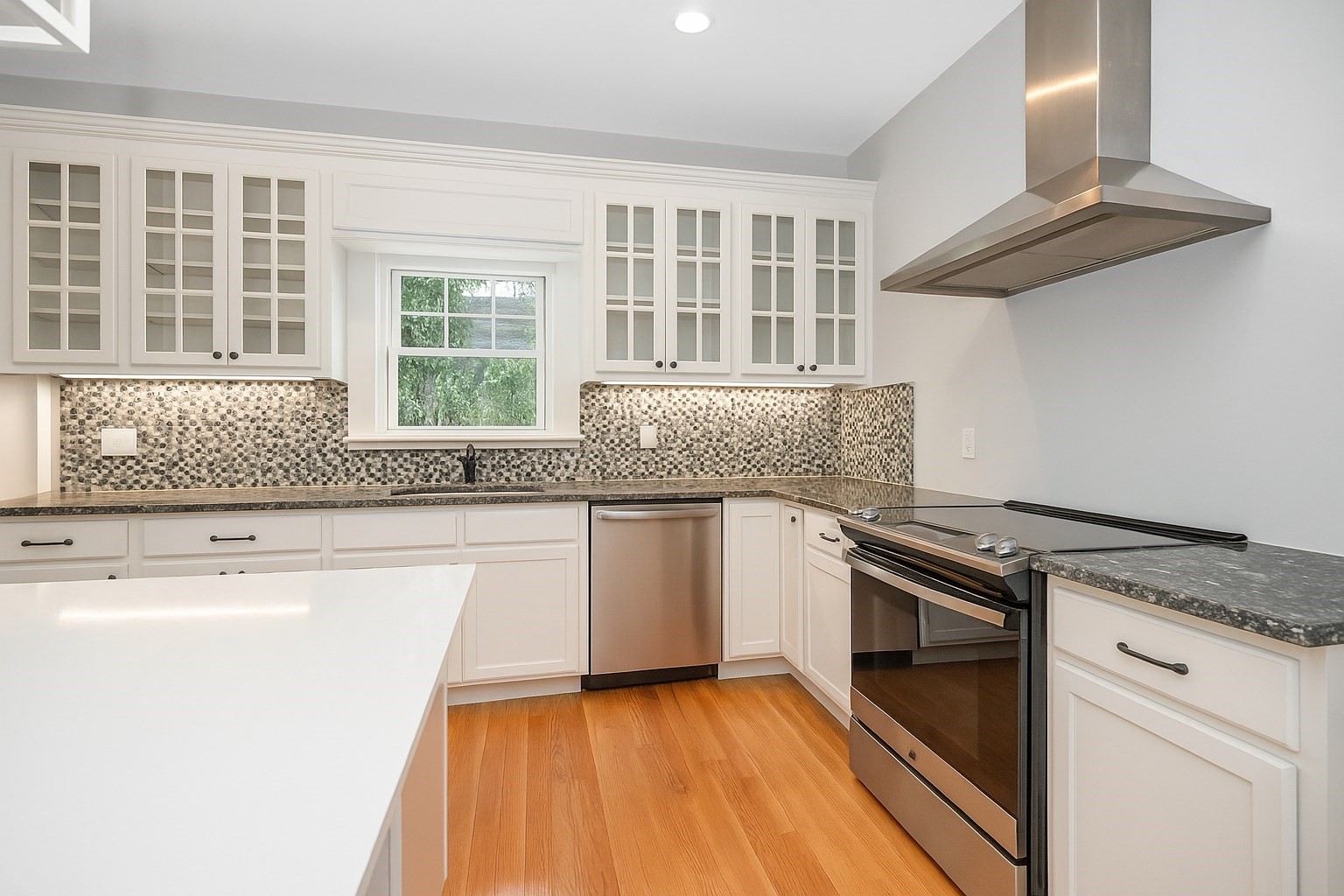 6 Edgehill Rd, Billerica, MA 01862 - Image 3