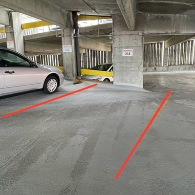 425 Newbury St., Apt 218