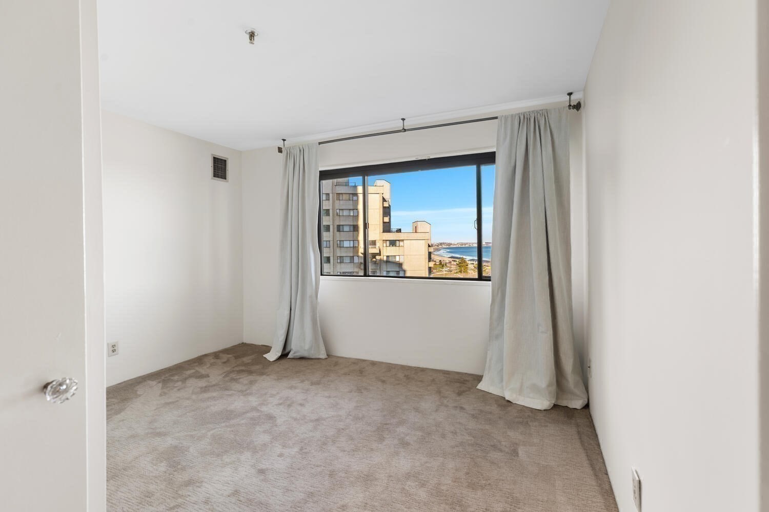 376 Ocean Ave Unit 706, Revere, MA 02151 - Image 19