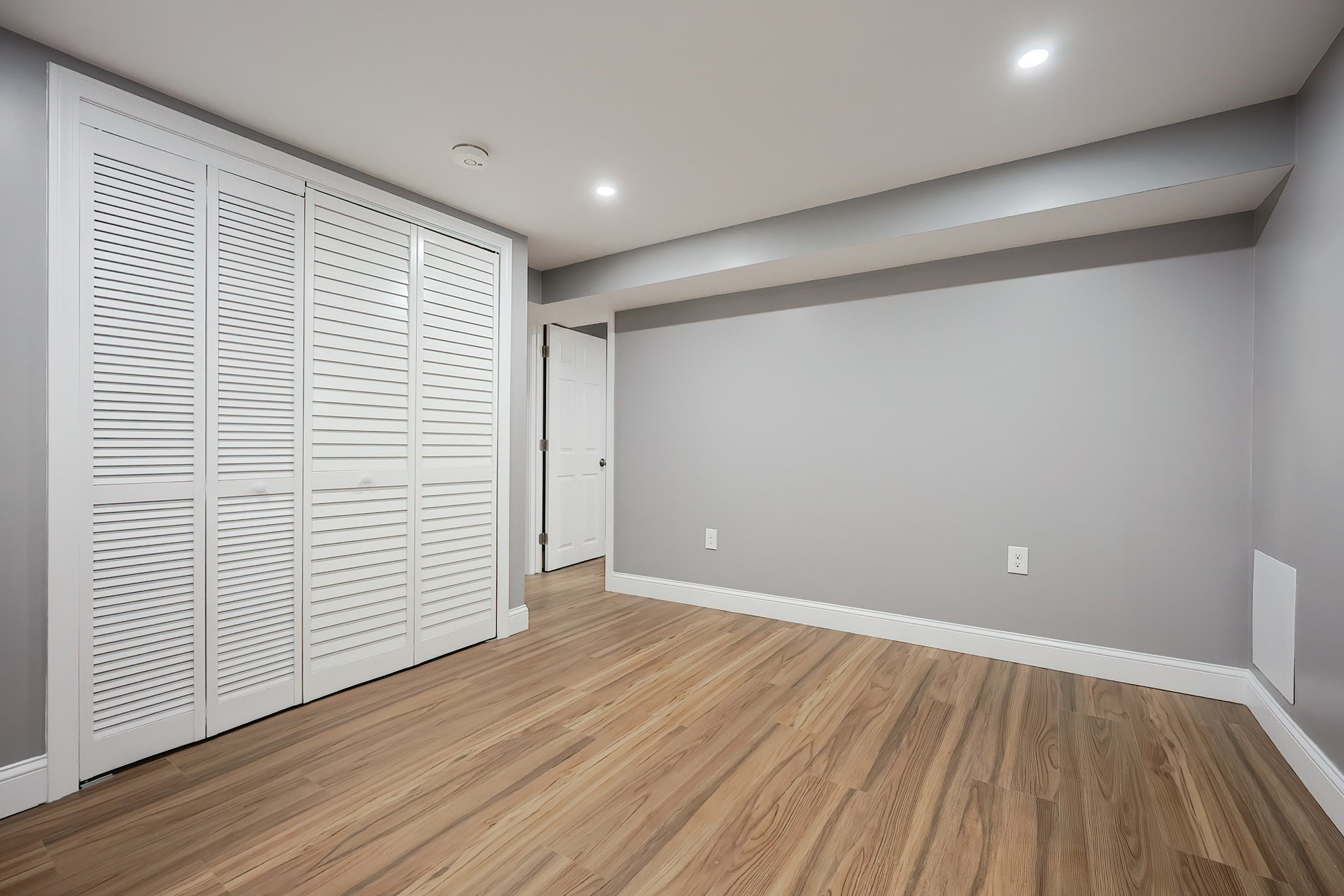 16 Hawes St, Revere, MA 02151 - Image 22