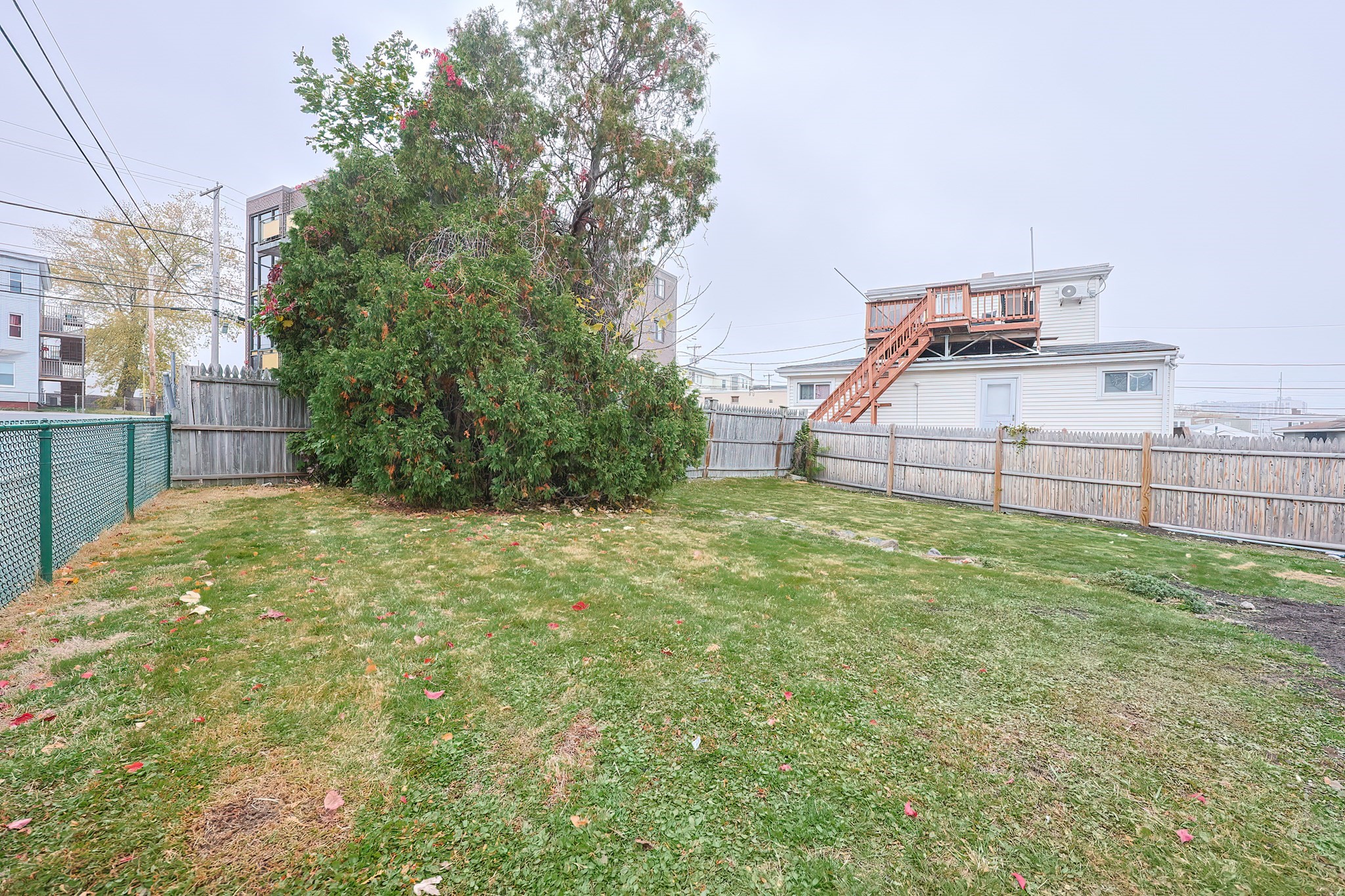 16 Hawes St, Revere, MA 02151 - Image 32