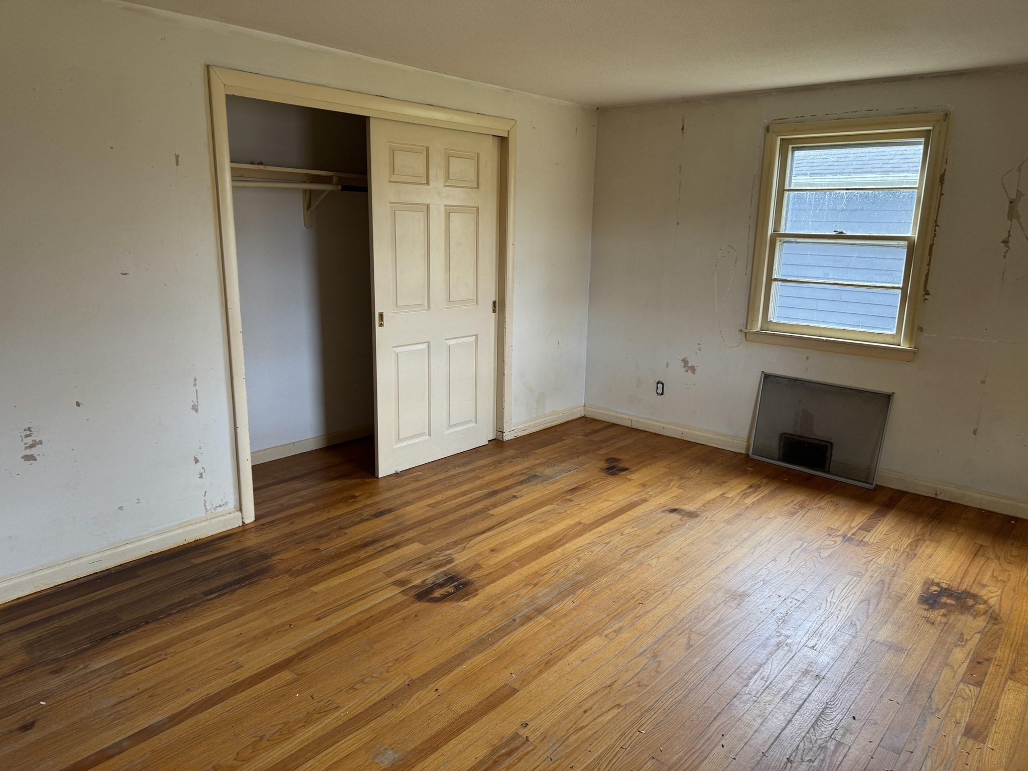 1454 S Branch Pkwy, Springfield, MA 01129 - Image 15