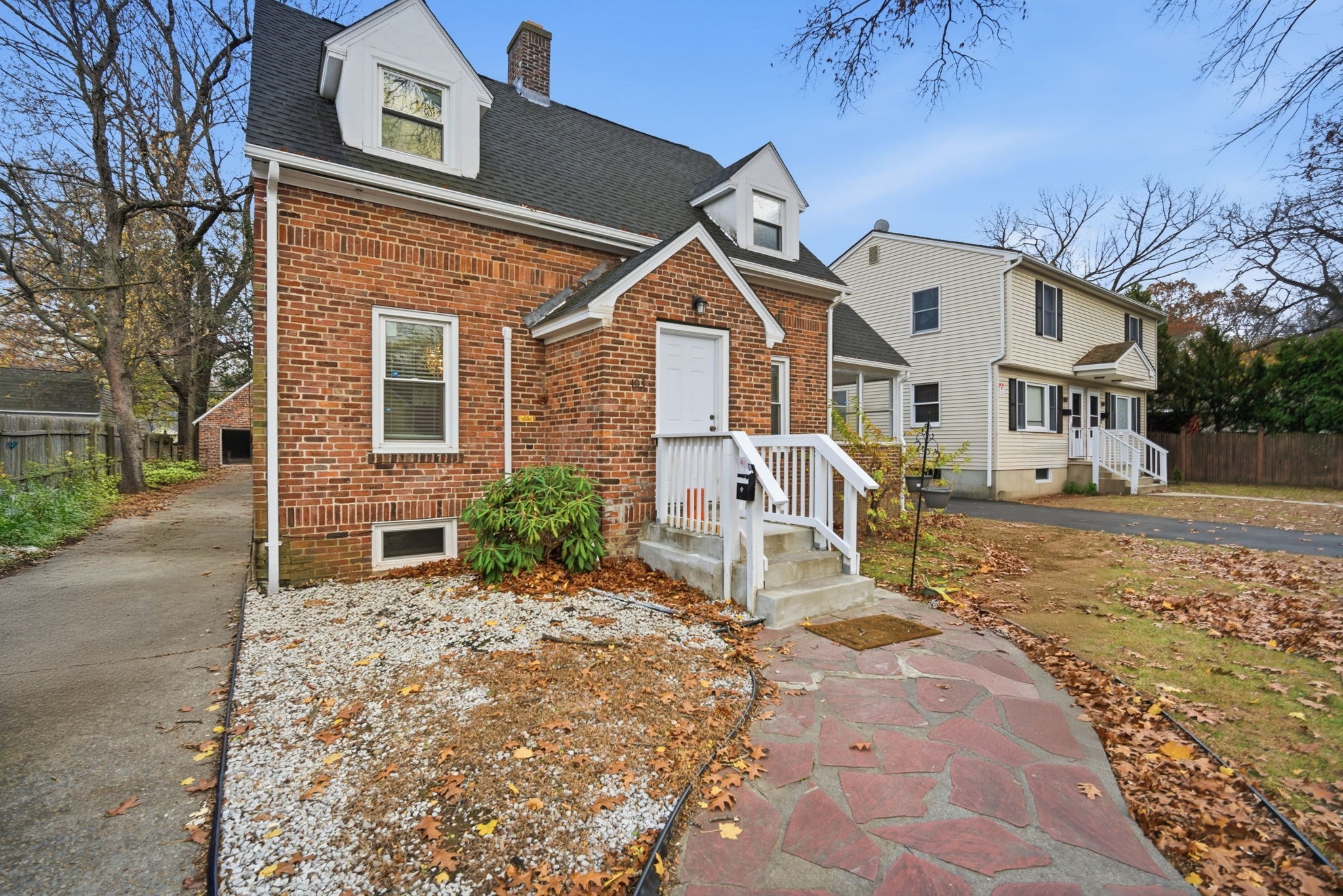 103 Ontario St, Springfield, MA 01119 - Image 2
