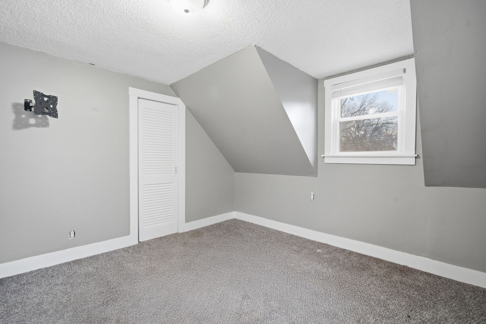 103 Ontario St, Springfield, MA 01119 - Image 8