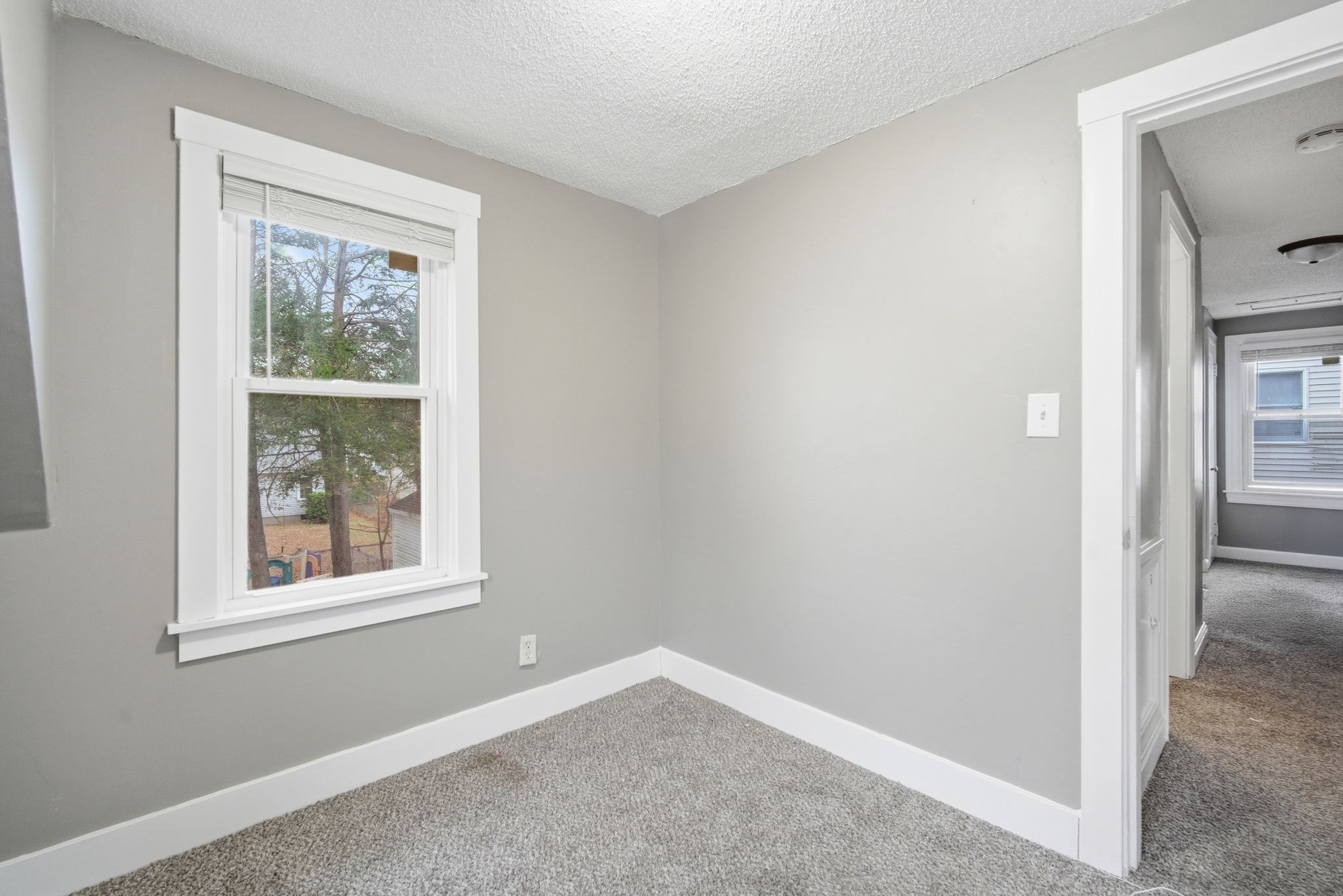 103 Ontario St, Springfield, MA 01119 - Image 10