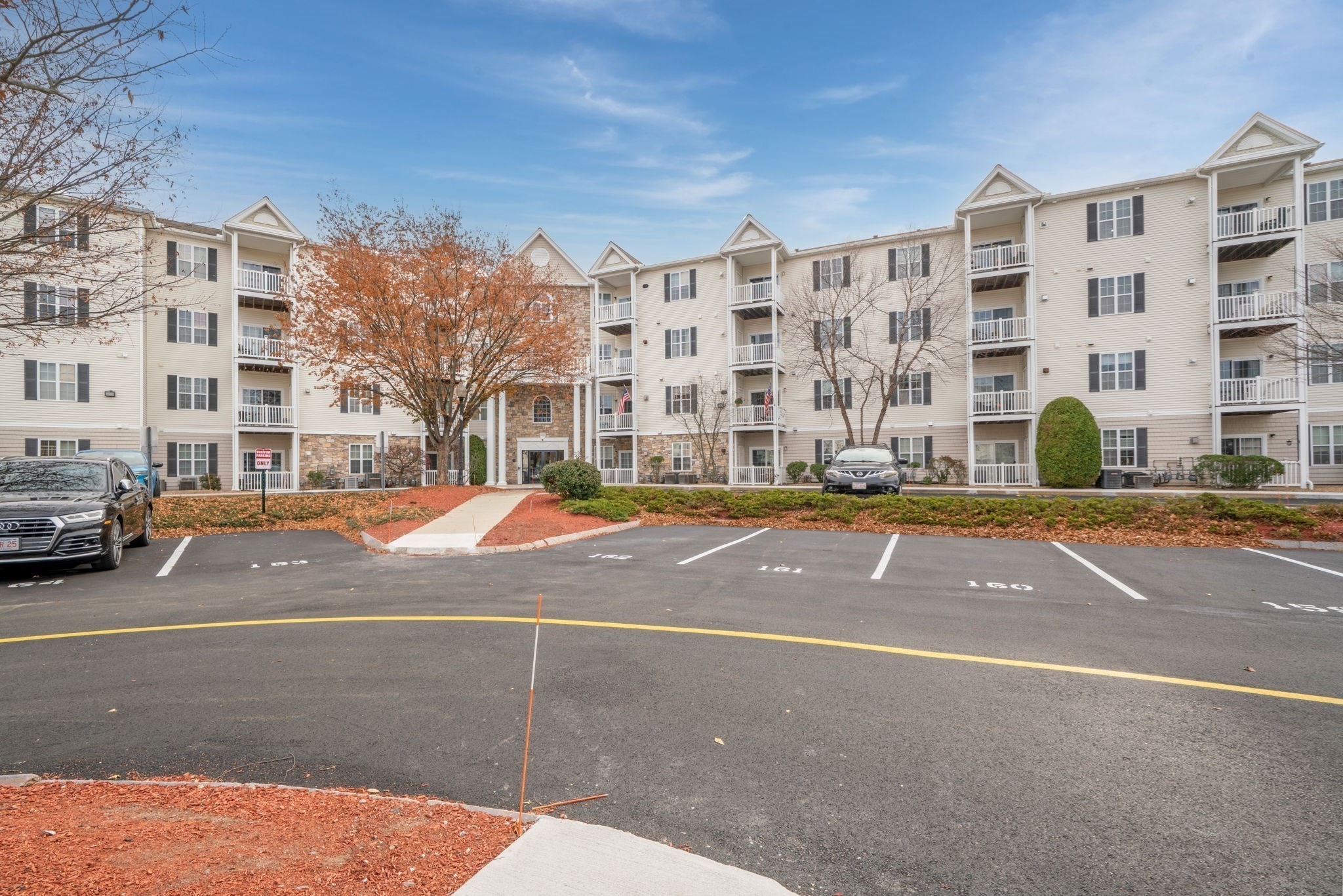 21 Hampshire Unit 412, Methuen, MA 01844 - Image 3