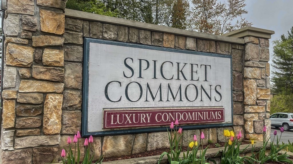 21 Hampshire Unit 412, Methuen, MA 01844 - Image 36