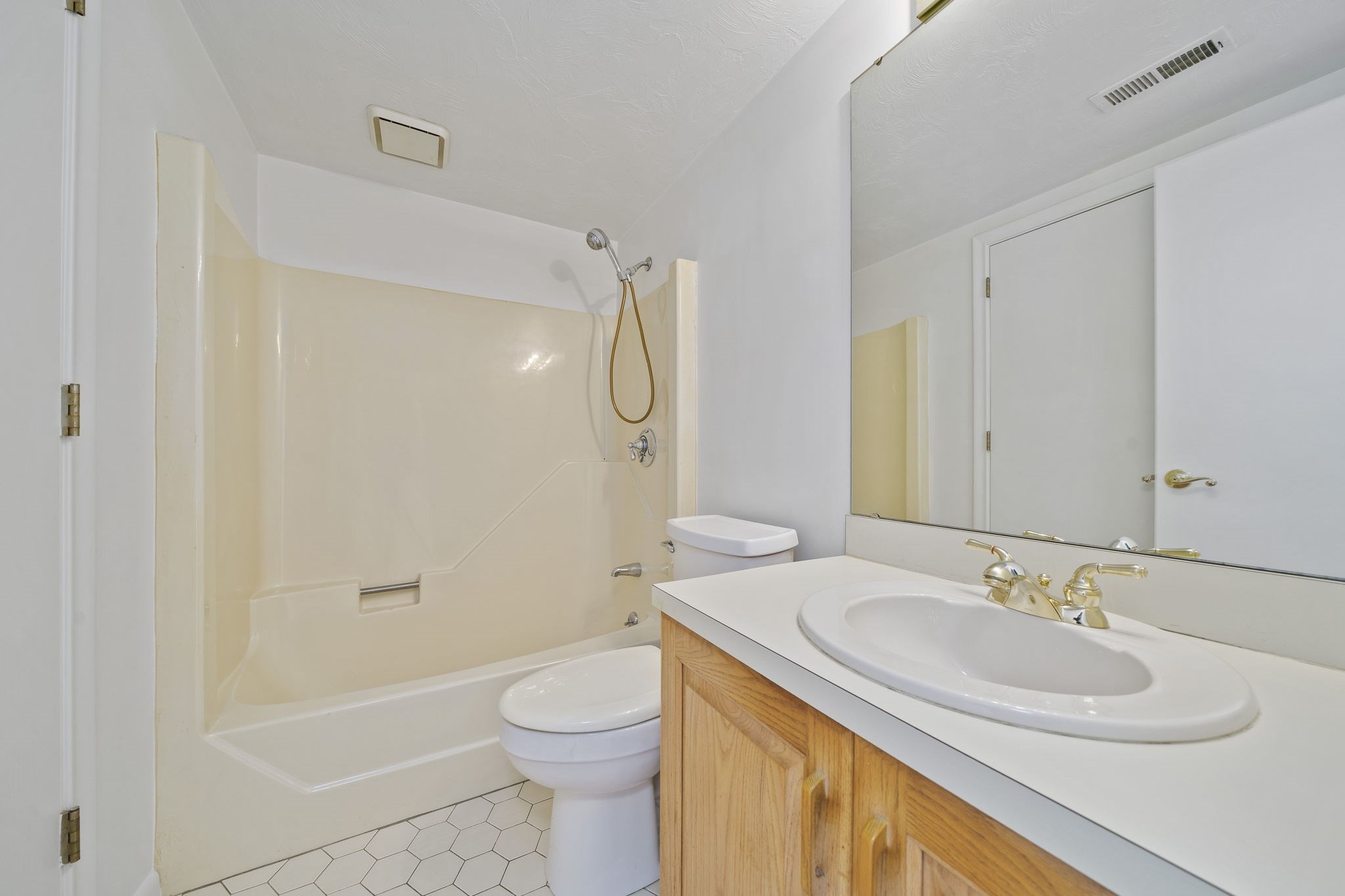 110 Burkhall Unit H, Weymouth, MA 02190 - Image 11