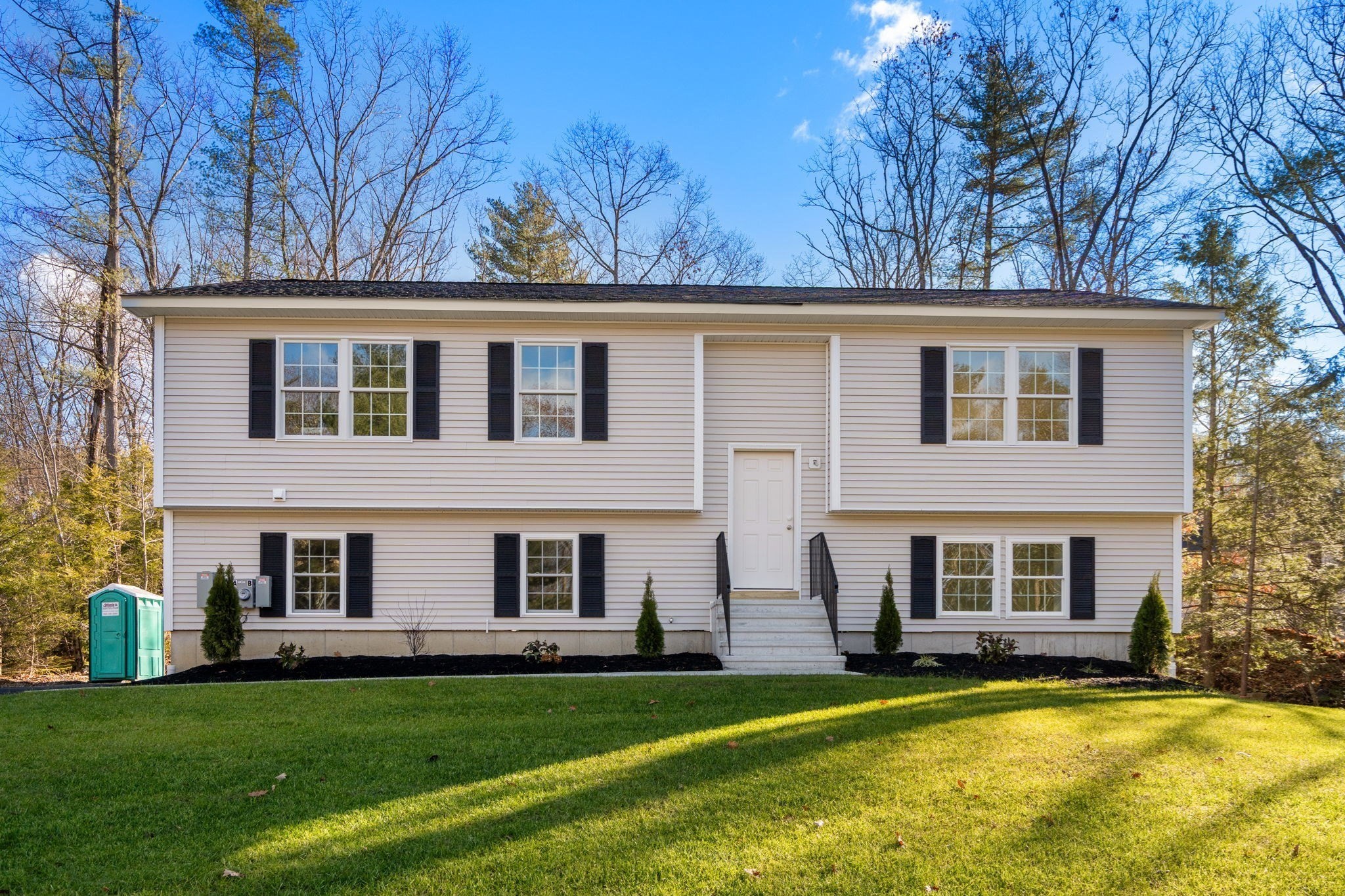 104 Hilltop Rd Unit 2, Southbridge, MA 01550 - Image 1