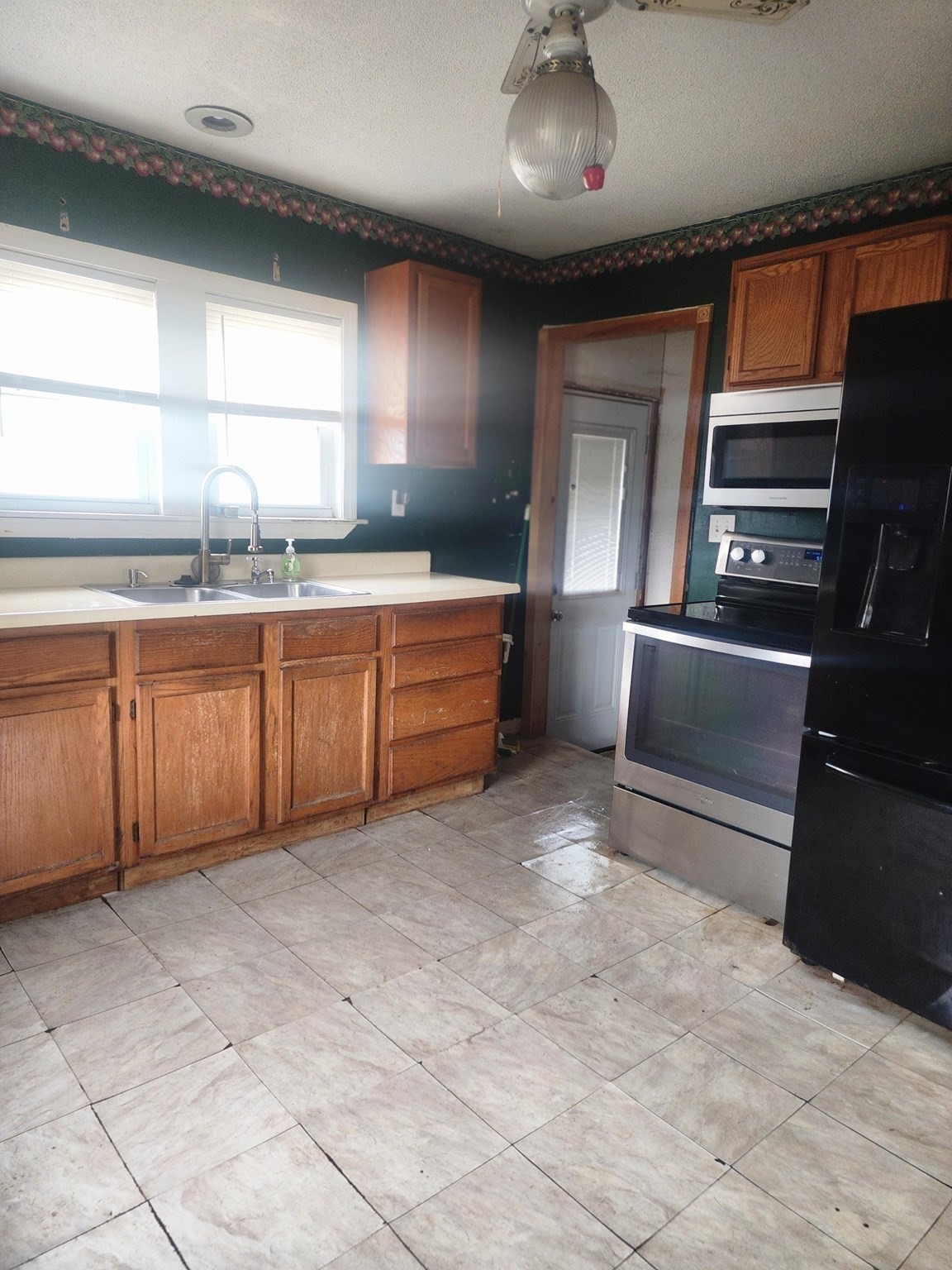 2 Alice St, Montague, MA 01376 - Image 10