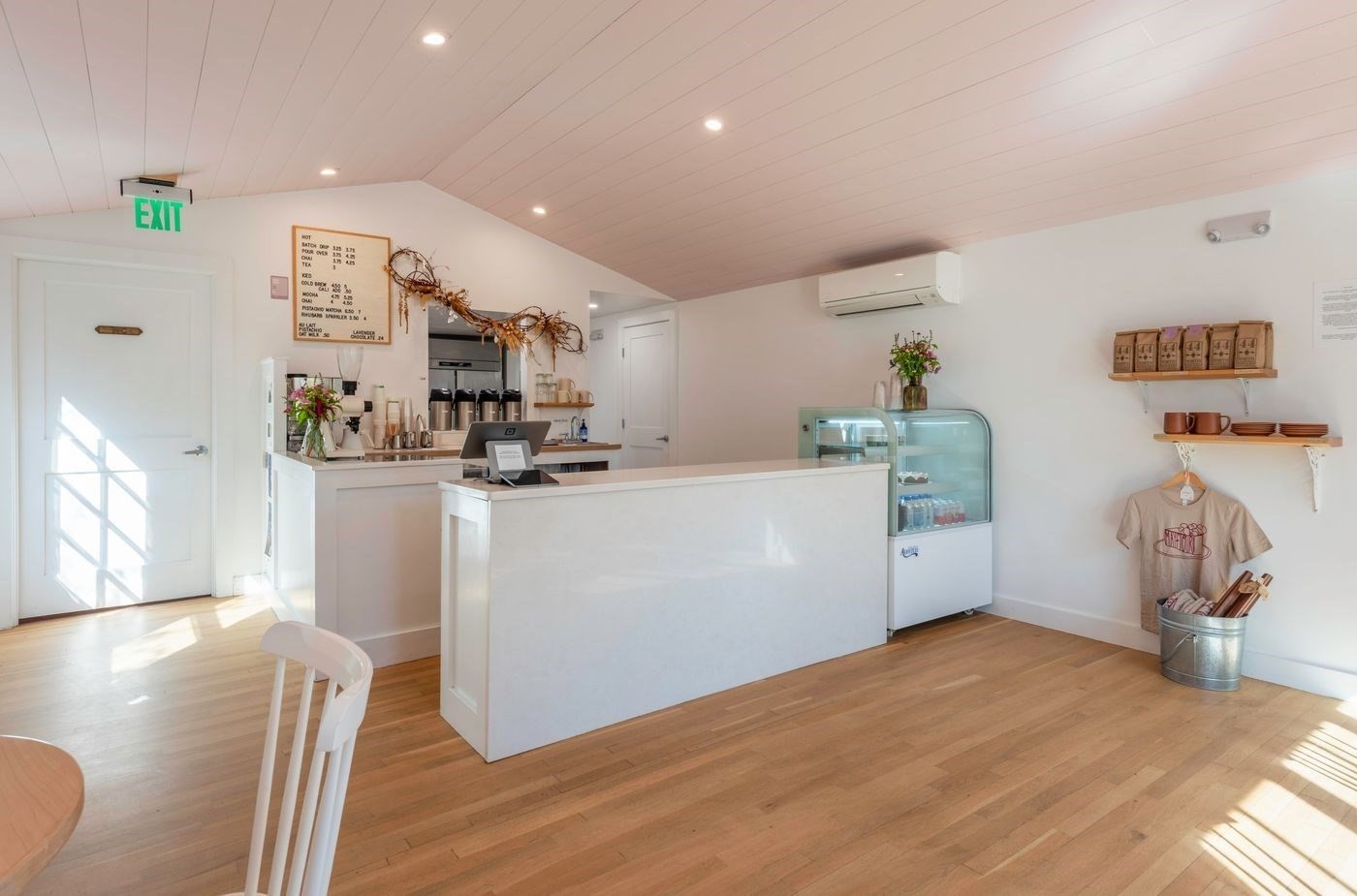 162 Main St, Essex, MA 01929 - Image 11