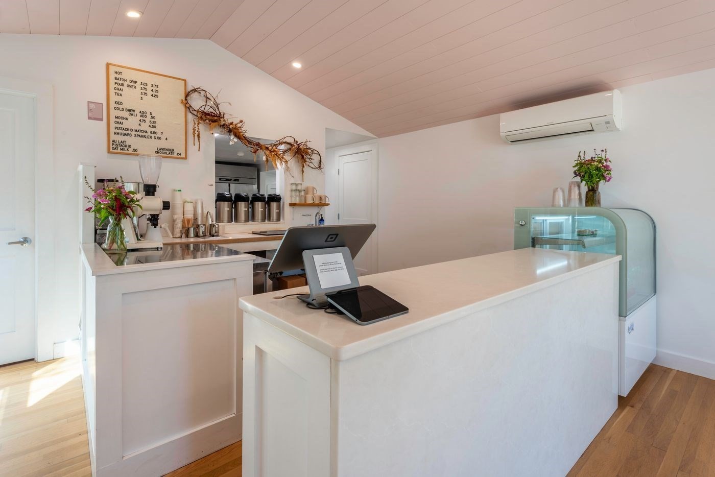 162 Main St, Essex, MA 01929 - Image 15