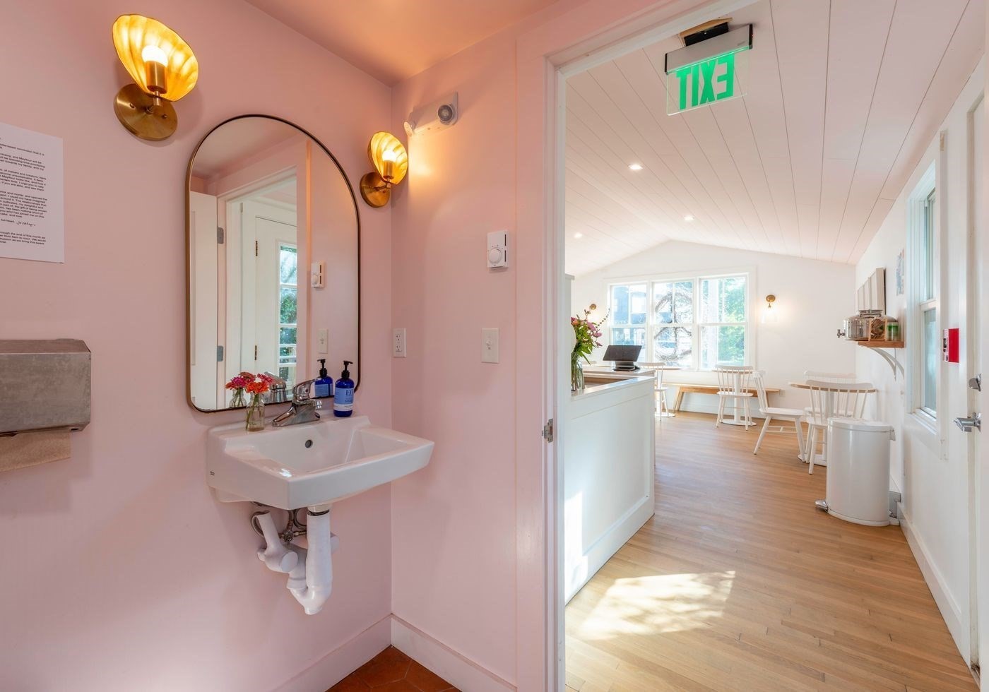 162 Main St, Essex, MA 01929 - Image 24