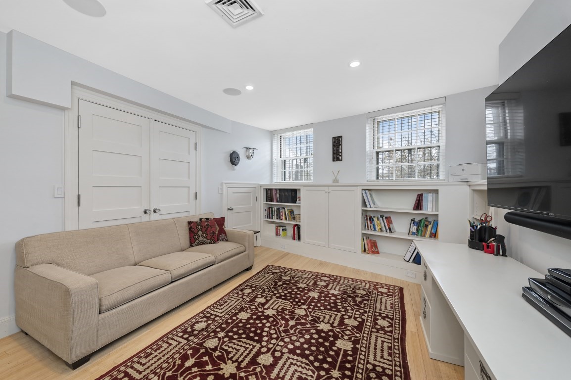 20 David G Mugar Way, Beacon Hill, Boston, MA 02114 - Image 28