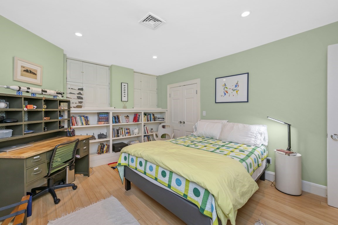 20 David G Mugar Way, Beacon Hill, Boston, MA 02114 - Image 30