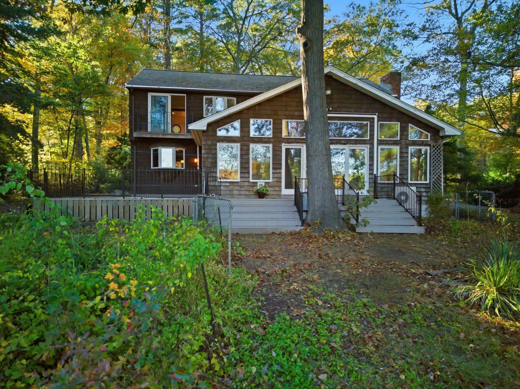 33 W Elm St, Hopkinton, MA 01748