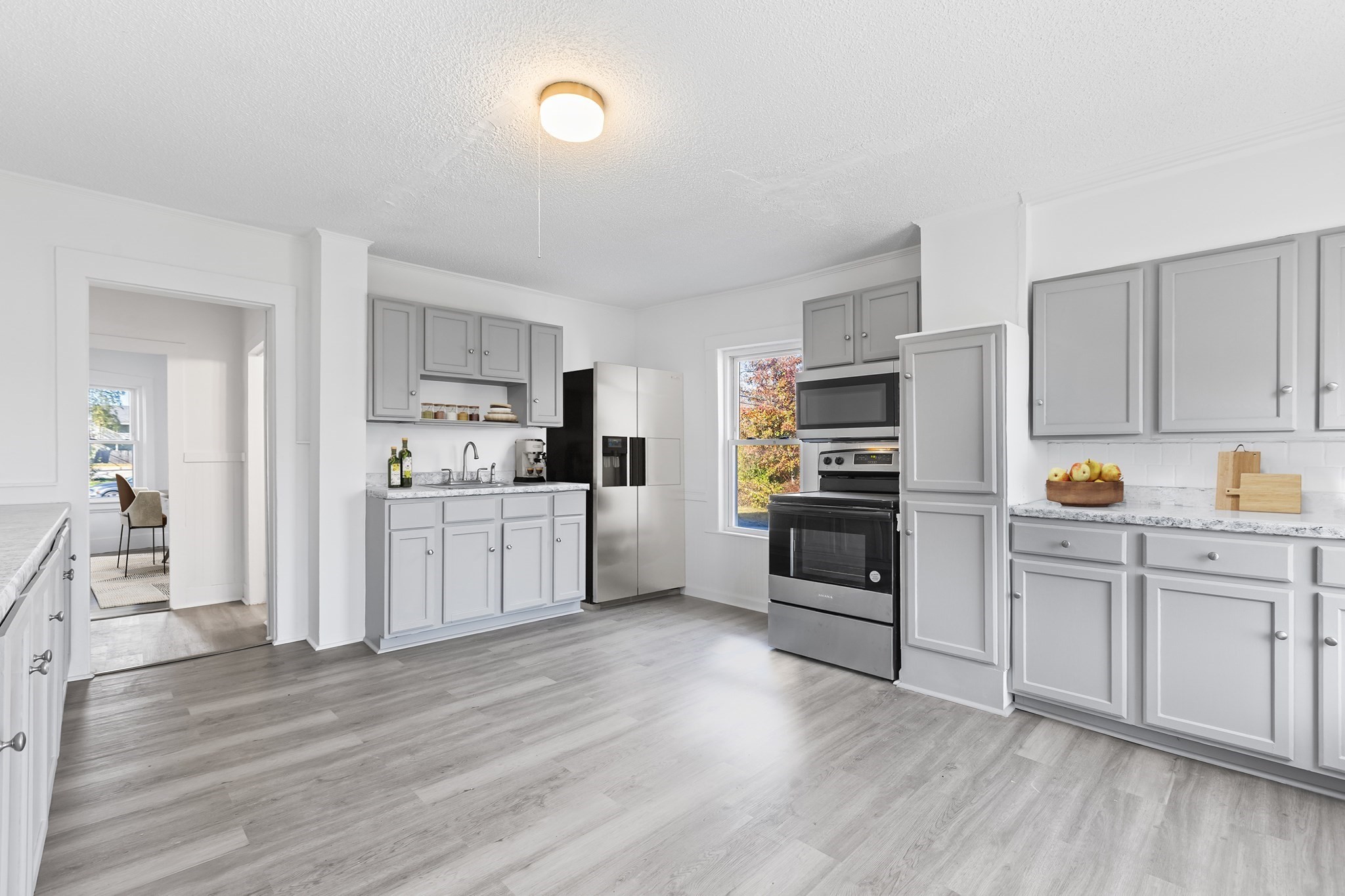 524 Westfield St, West Springfield, MA 01089 - Image 2