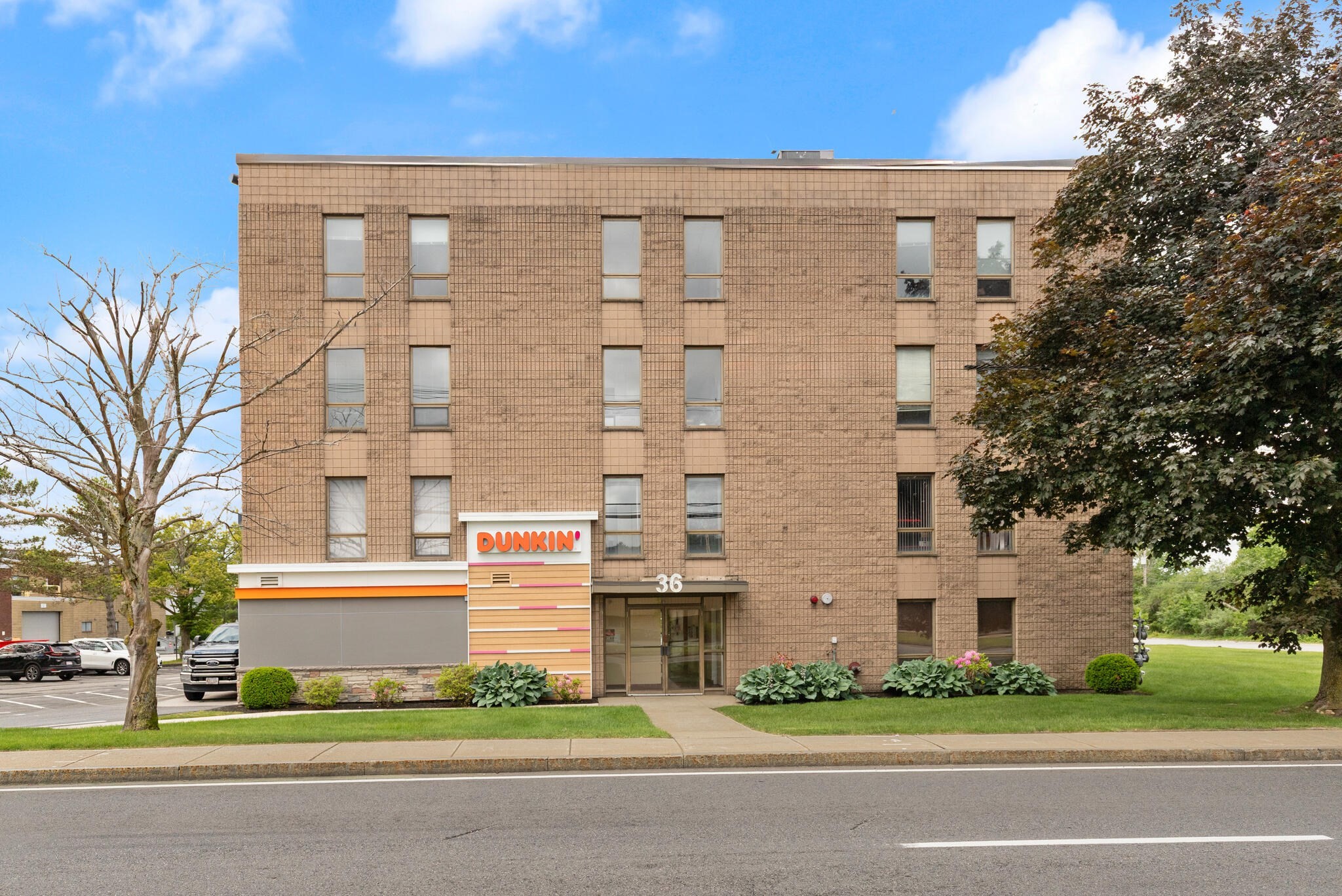 36 Commerce Way, Woburn, MA 01801 - Image 1