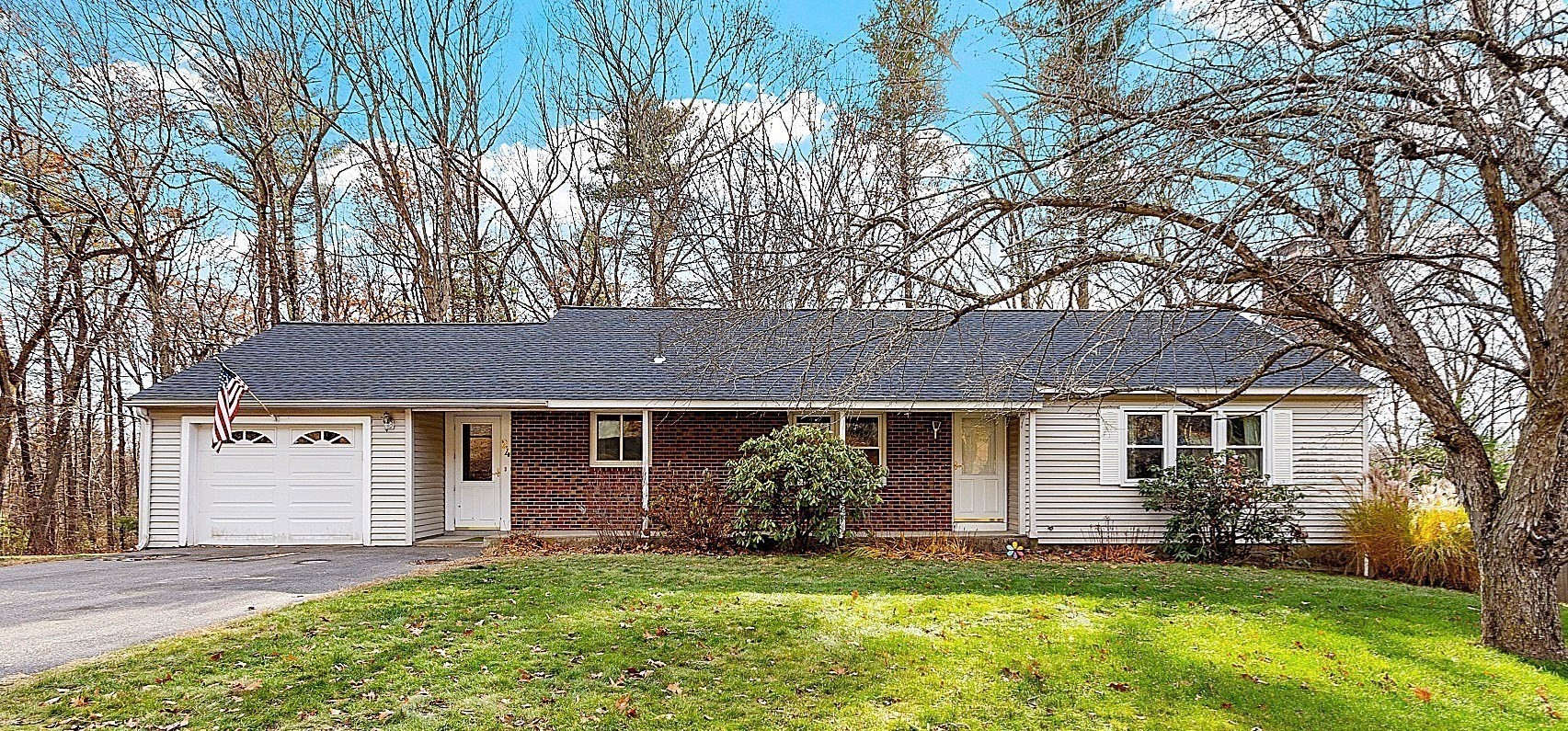 24 North St, Leominster, MA 01453 - Image 1