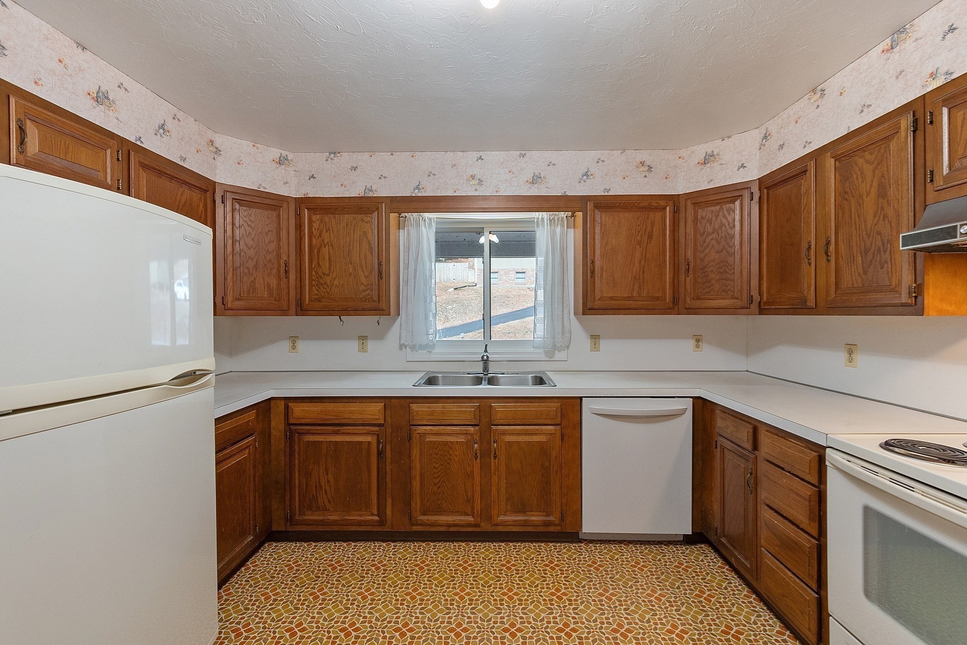 24 North St, Leominster, MA 01453 - Image 15