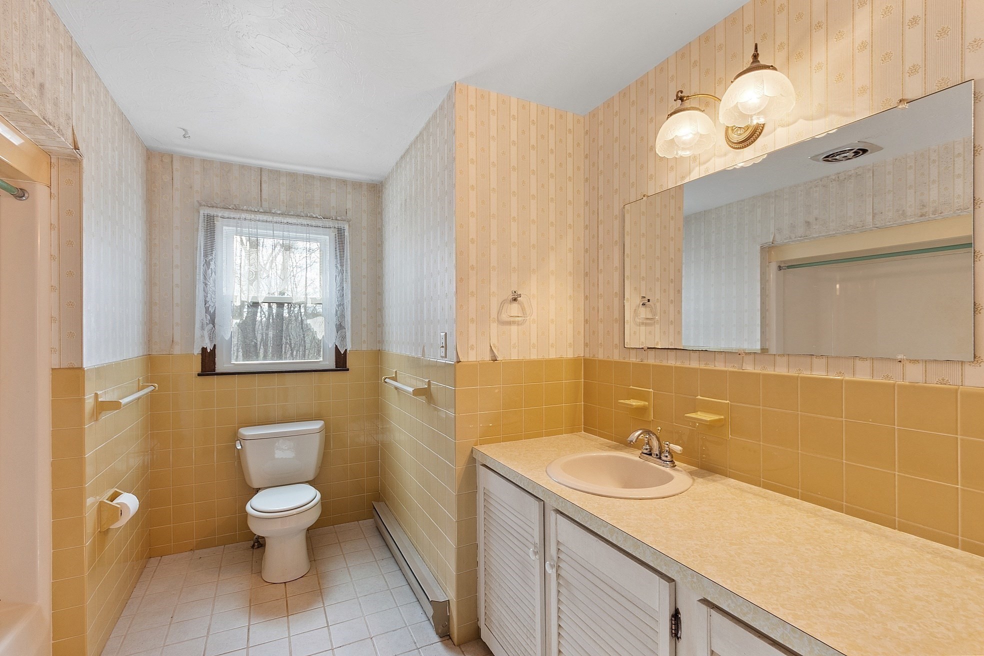 24 North St, Leominster, MA 01453 - Image 24