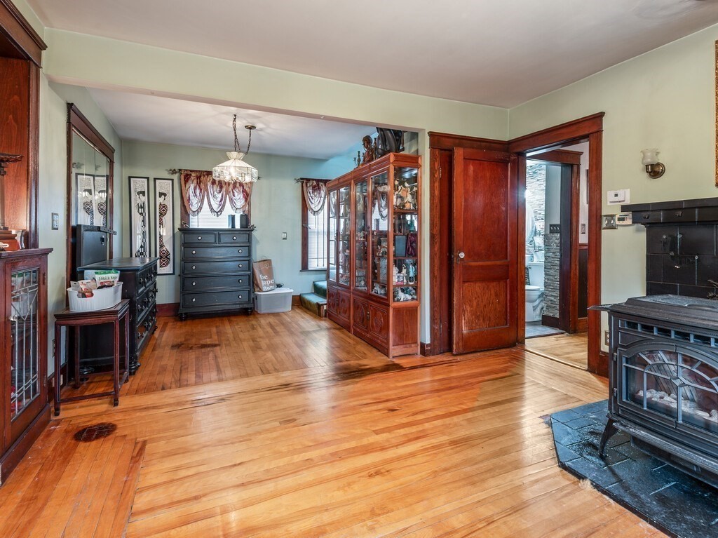 59 Barclay St, Worcester, MA 01604 - Image 8