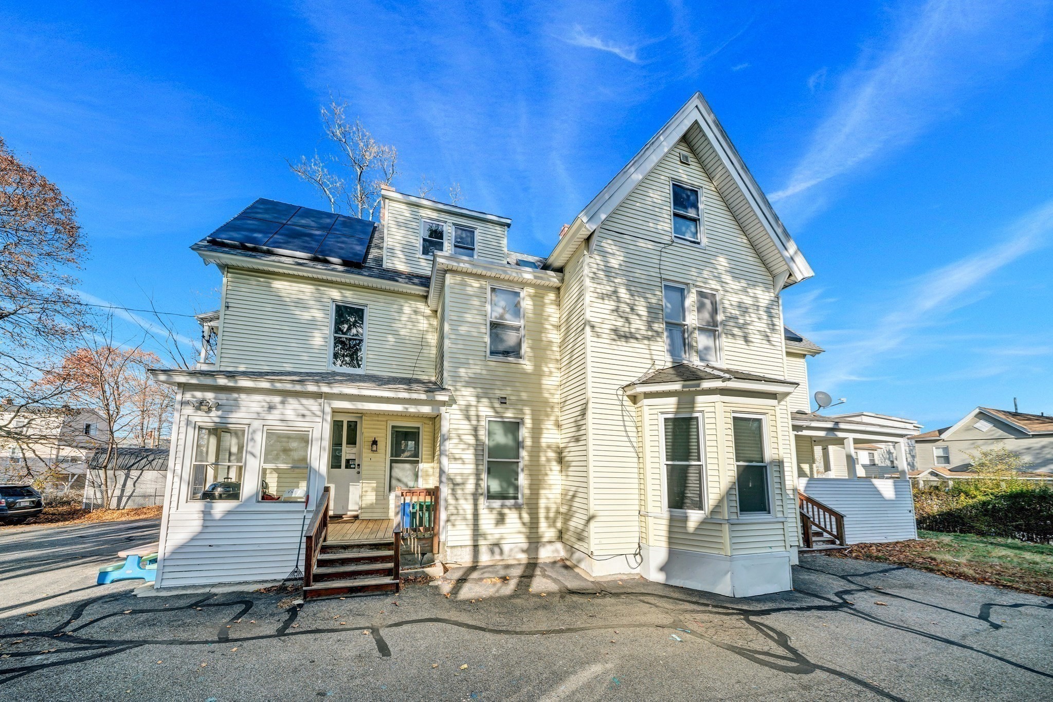 28 Richards St, Worcester, MA 01603 - Image 5