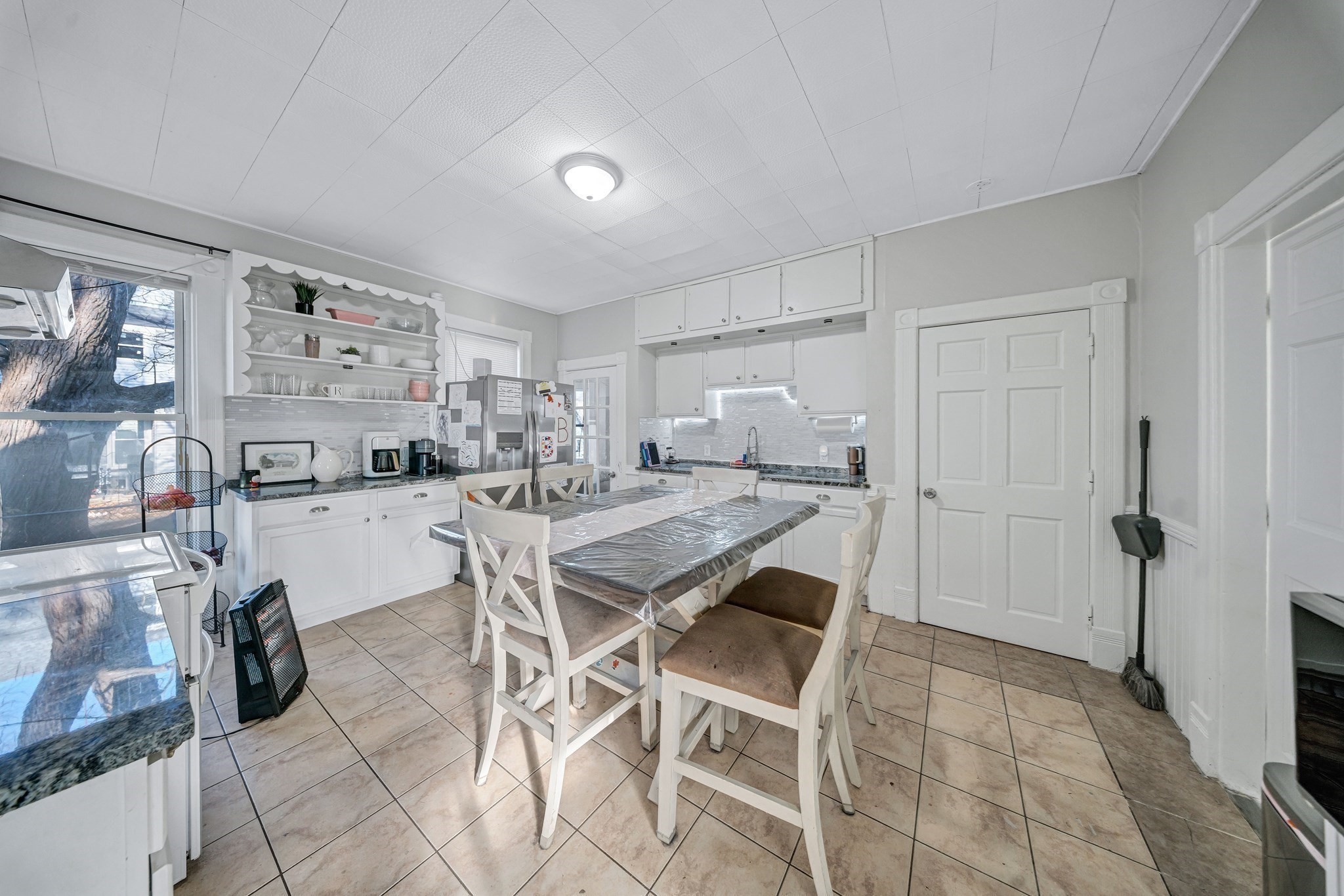 28 Richards St, Worcester, MA 01603 - Image 9