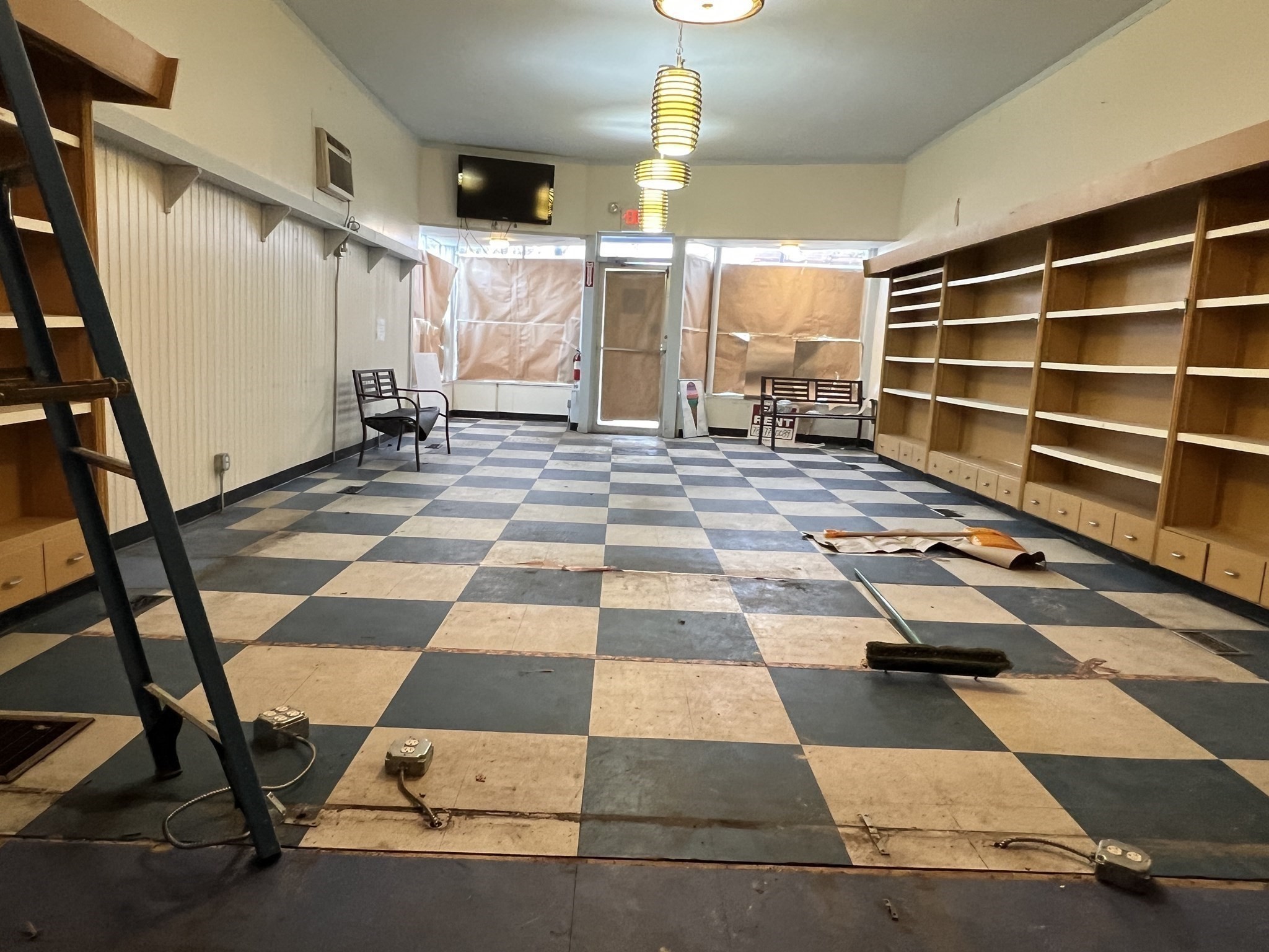 36 W Wyoming Ave, Melrose, MA 02176 - Image 2