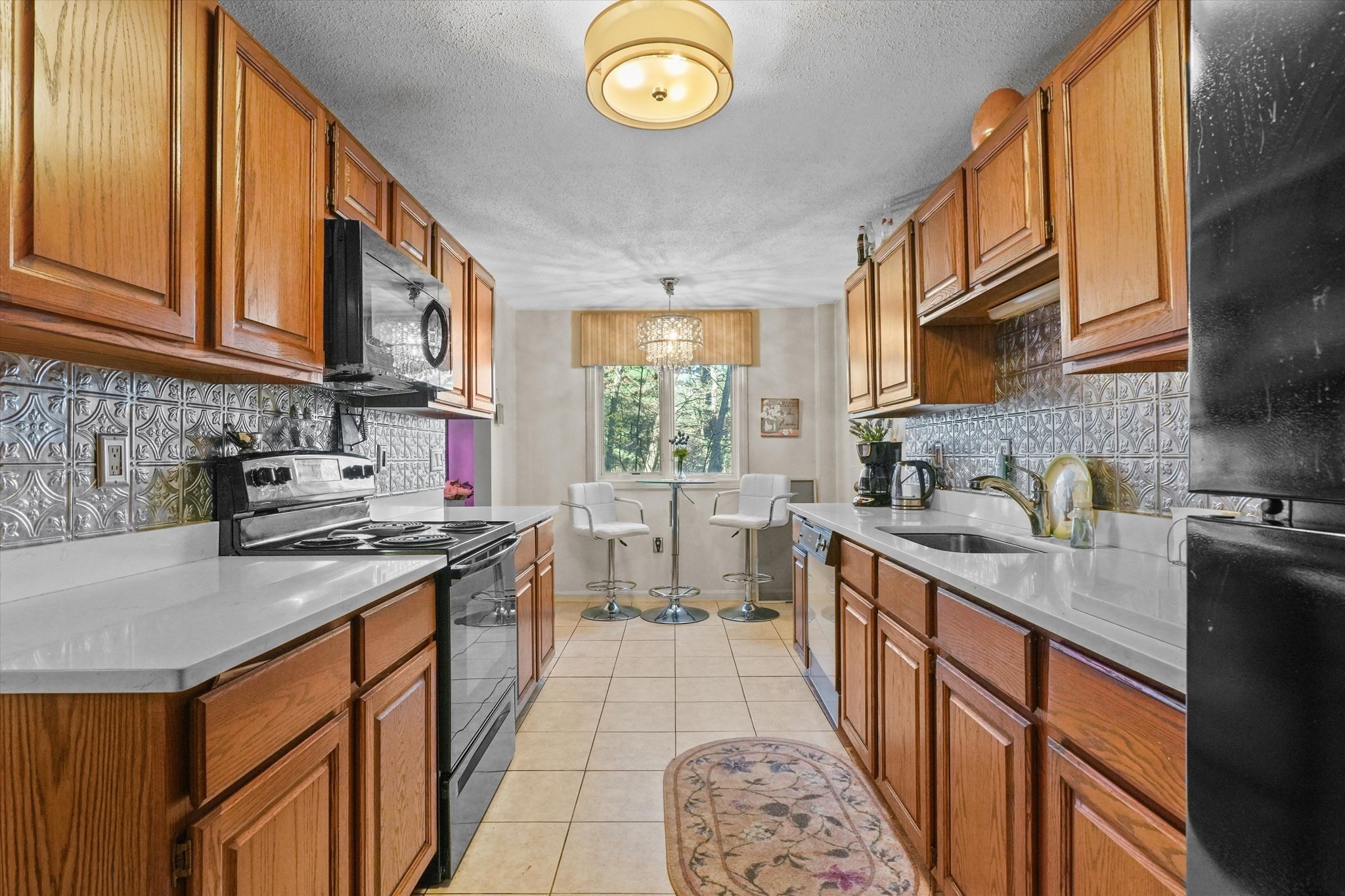 9 Ledgewood Way Unit 6, Peabody, MA 01960 - Image 13