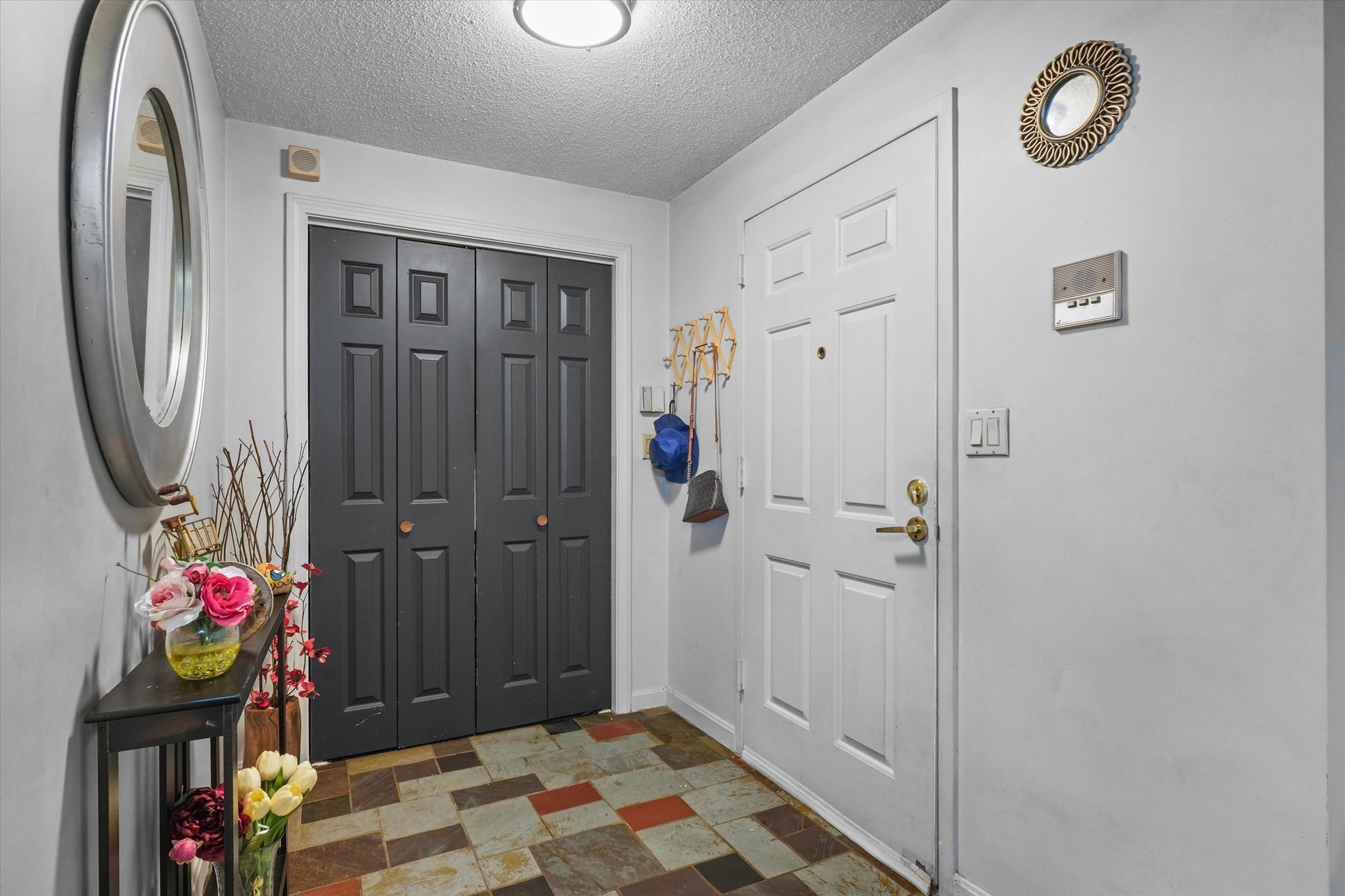 9 Ledgewood Way Unit 6, Peabody, MA 01960 - Image 7