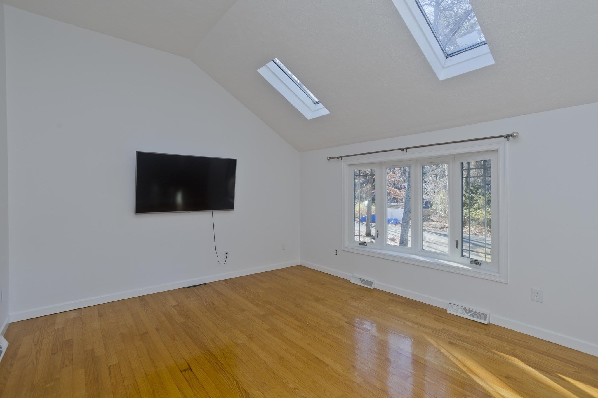 44 Connolly Rd, Billerica, MA 01821 - Image 6