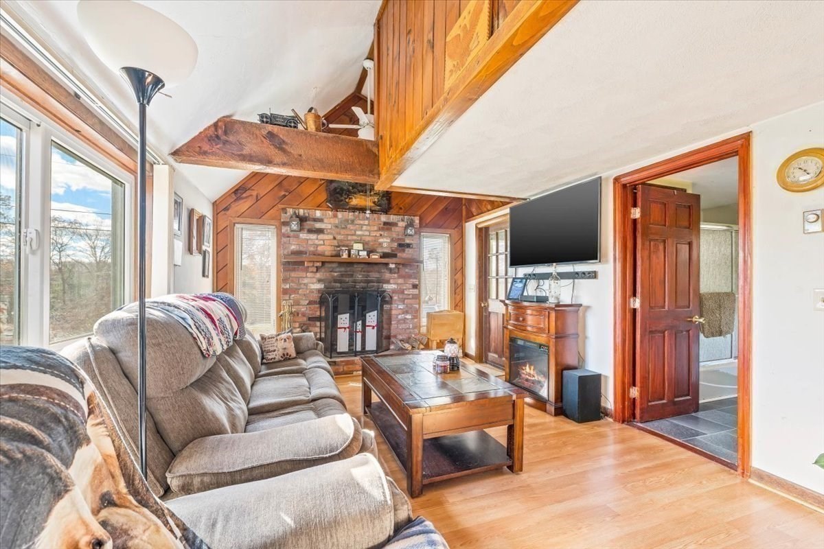 17 E Public St, Freetown, MA 02702 - Image 5