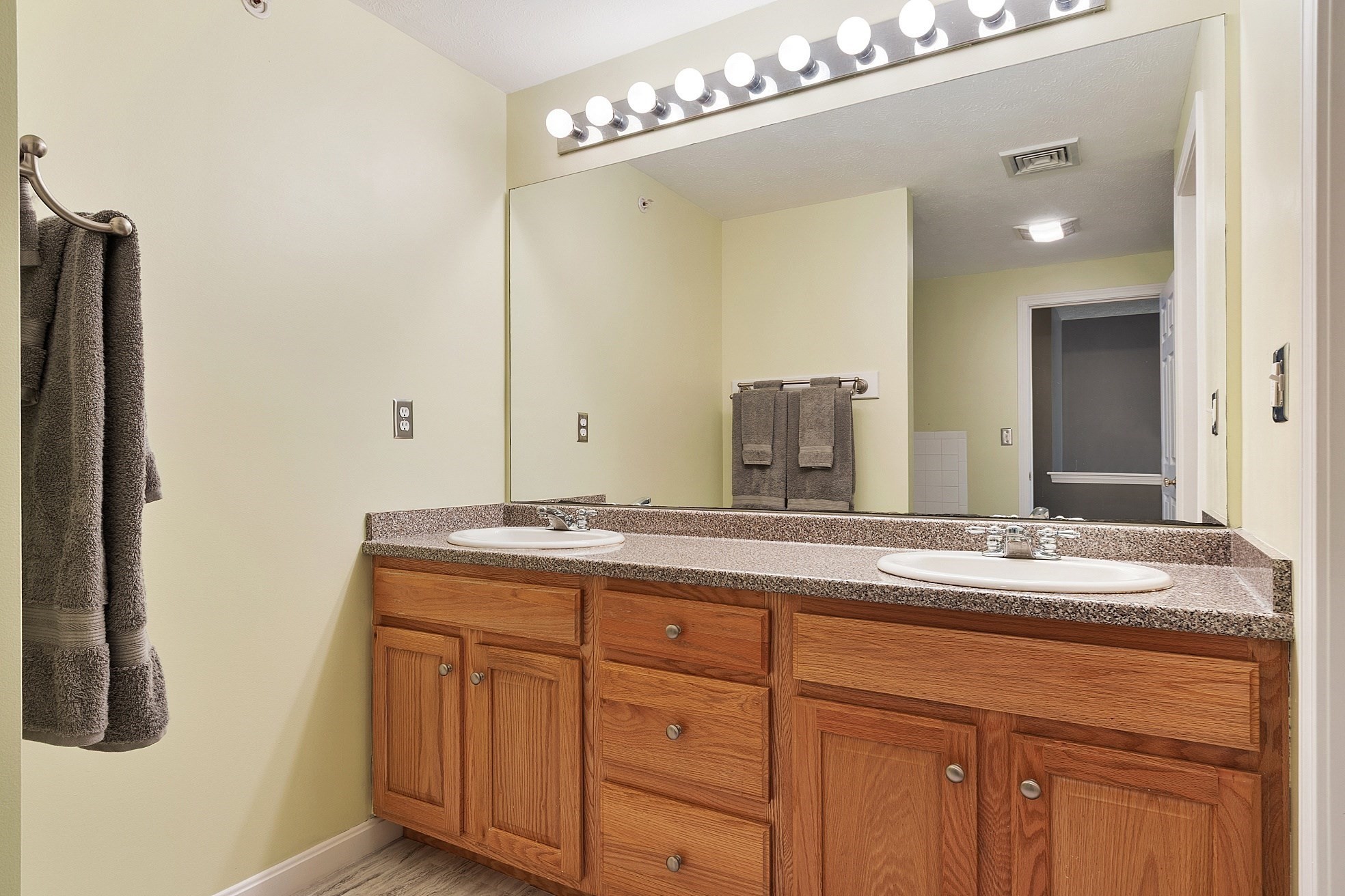 7 Green Briar Rd Unit 7, Fitchburg, MA 01420 - Image 25