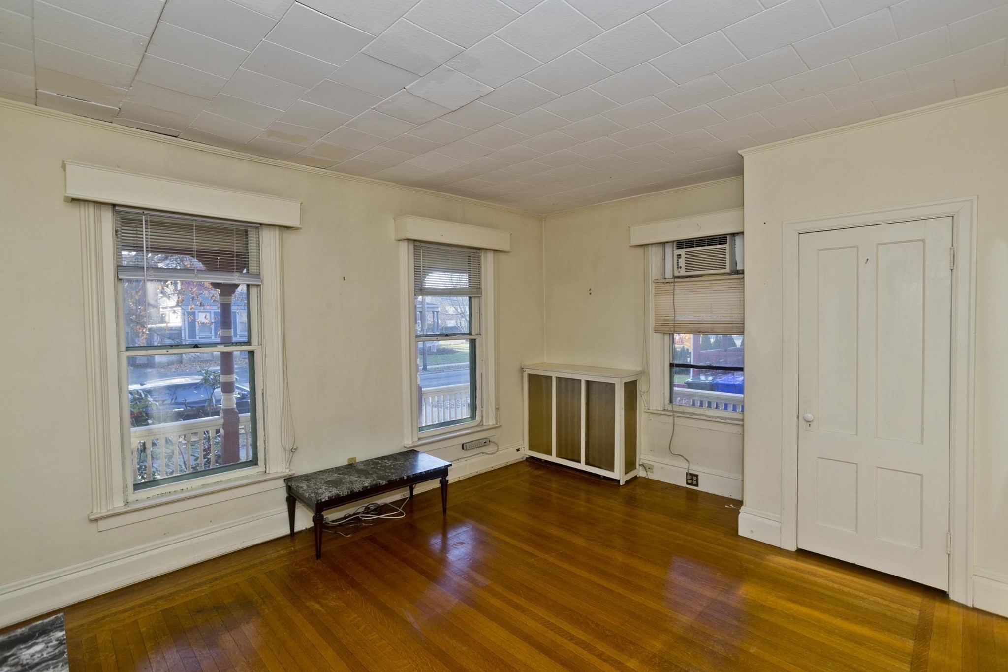 115 Thompson St, Springfield, MA 01109 - Image 14