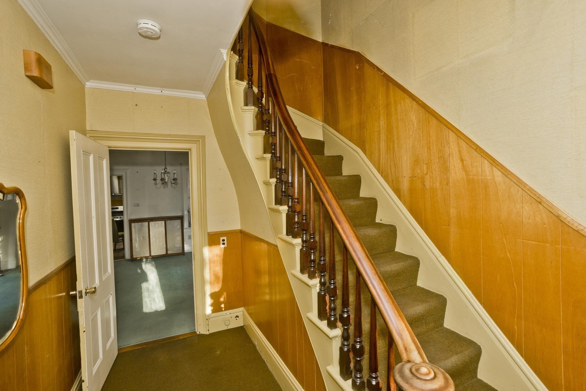 115 Thompson St, Springfield, MA 01109 - Image 7