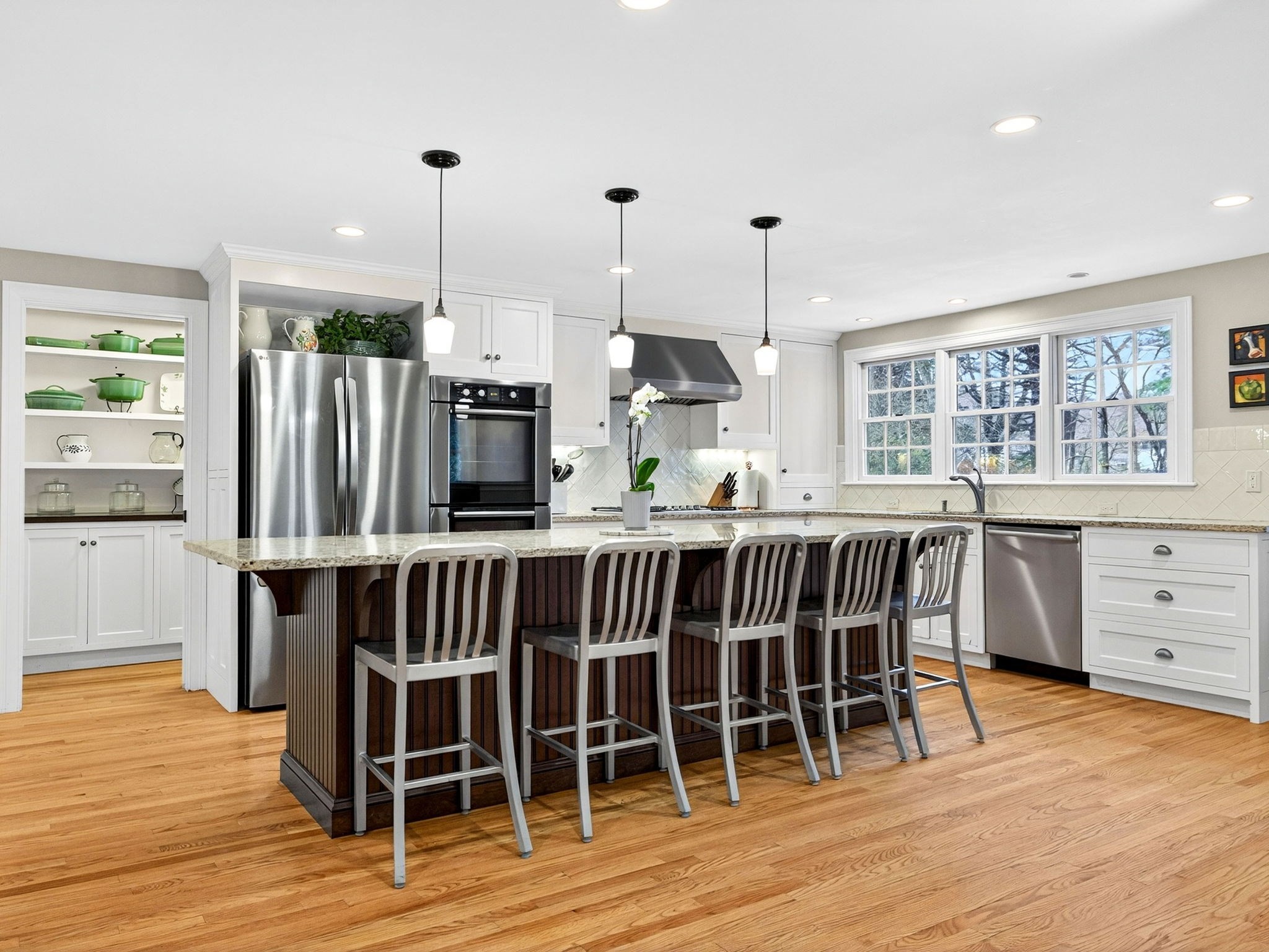 12 Cranberry Ln, Dover, MA 02030 - Image 2