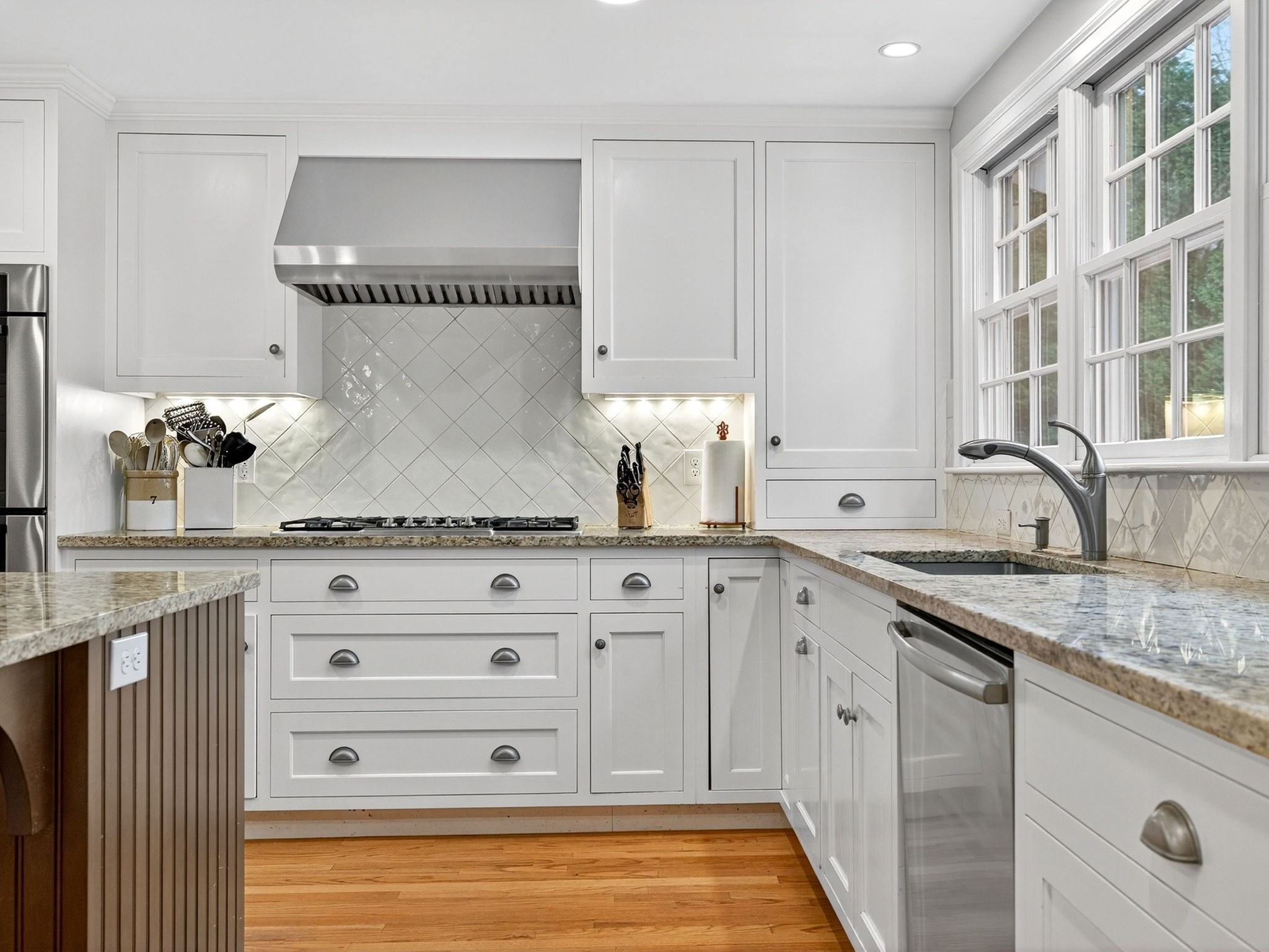 12 Cranberry Ln, Dover, MA 02030 - Image 3