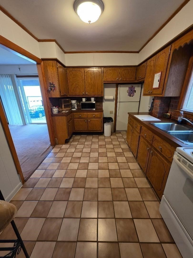 478 Tucker, Fall River, MA 02721 - Image 5