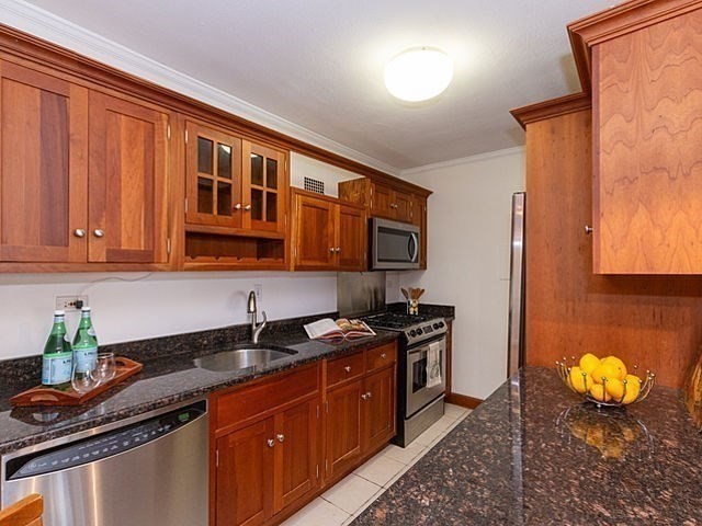6 Whittier Place Unit 9E, West End, Boston, MA 02114 - Image 3