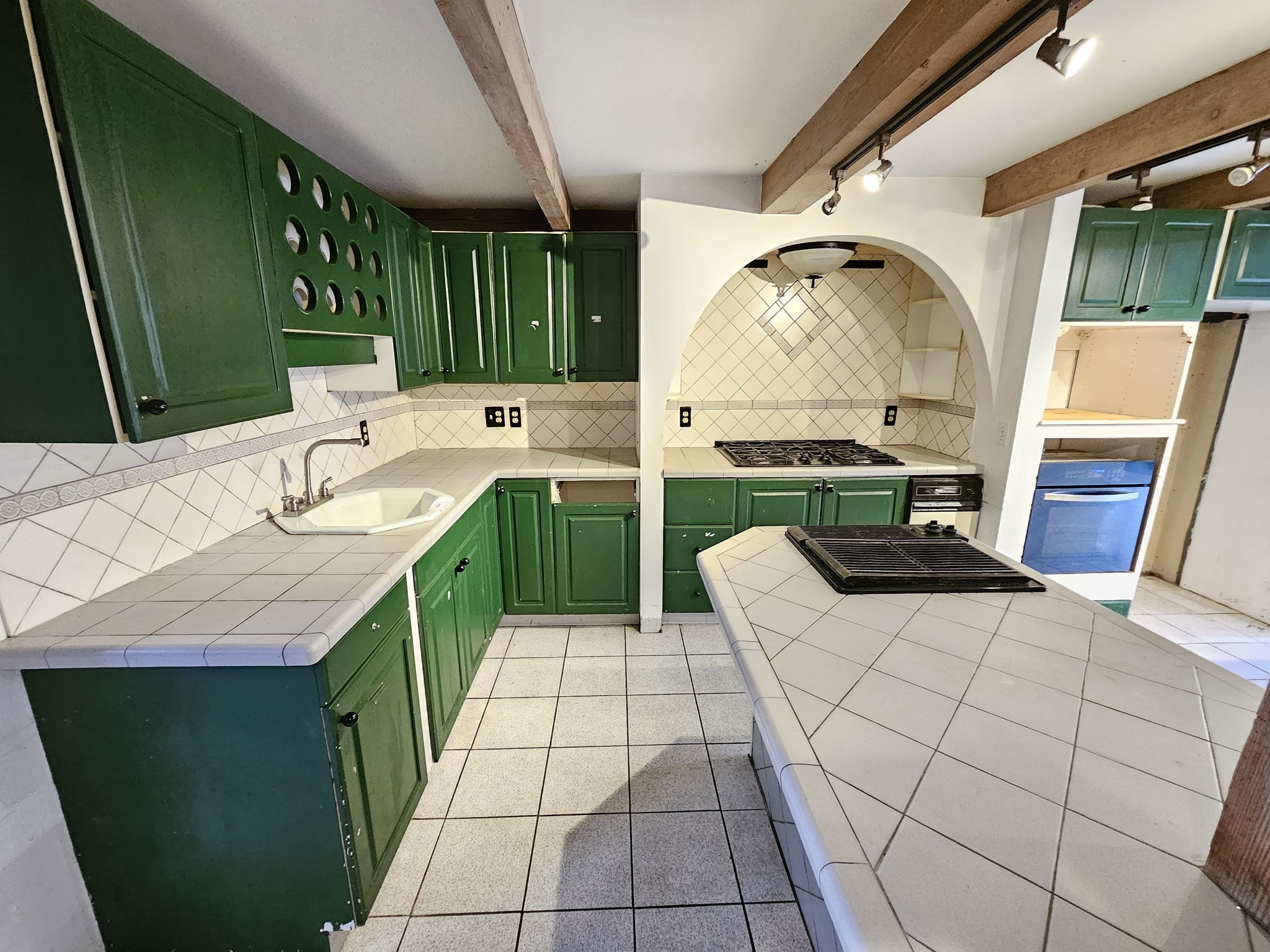 16 Juckett Hill Dr, Belchertown, MA 01007 - Image 4