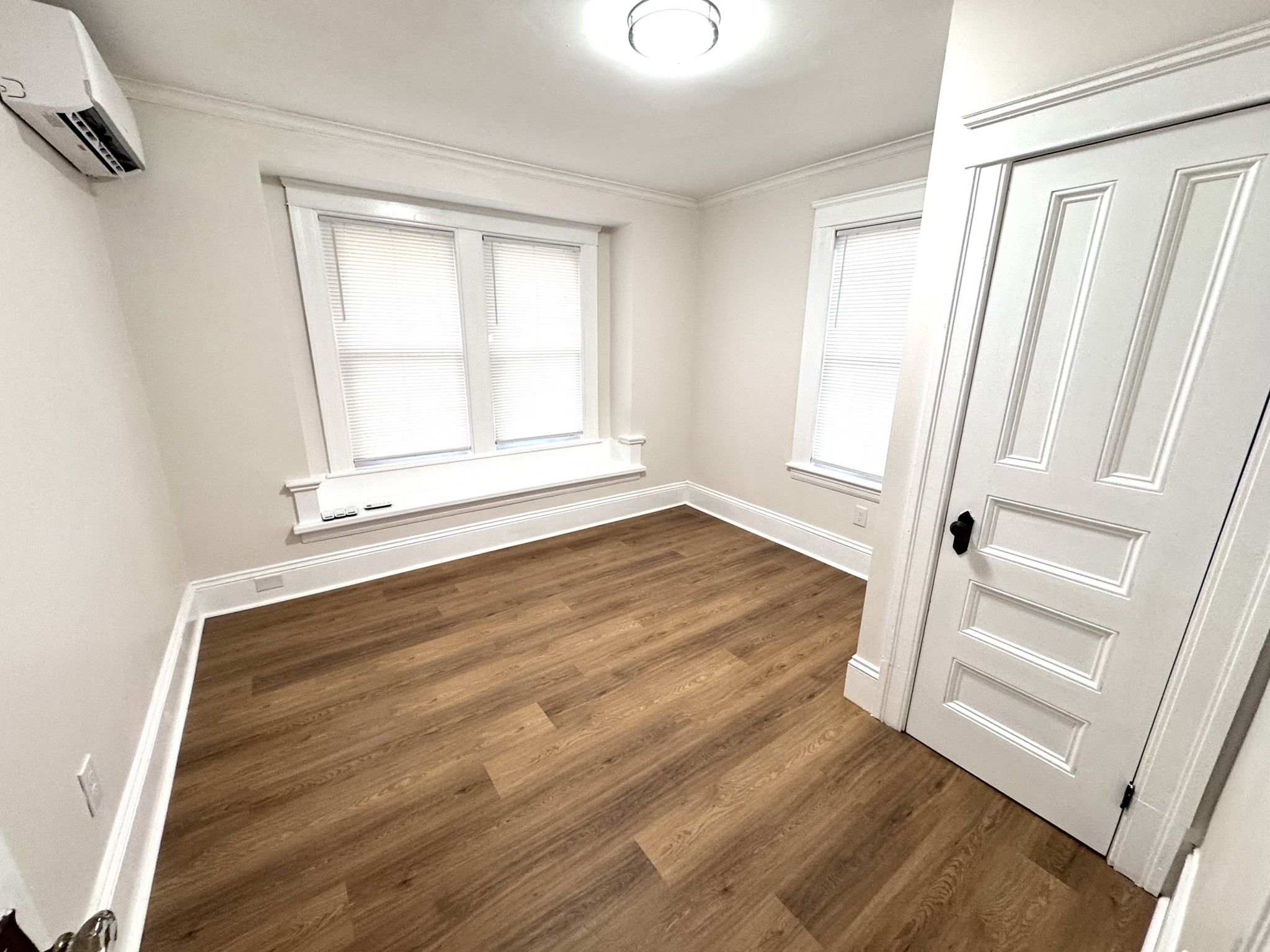 9 Idalla Ave, Worcester, MA 01606 - Image 6