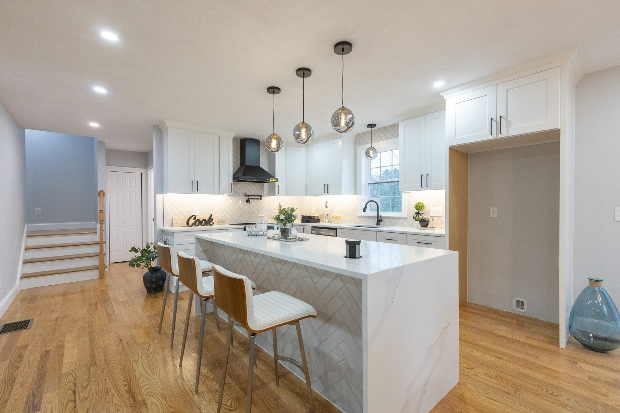 505 N Central St, East Bridgewater, MA 02333 - Image 2