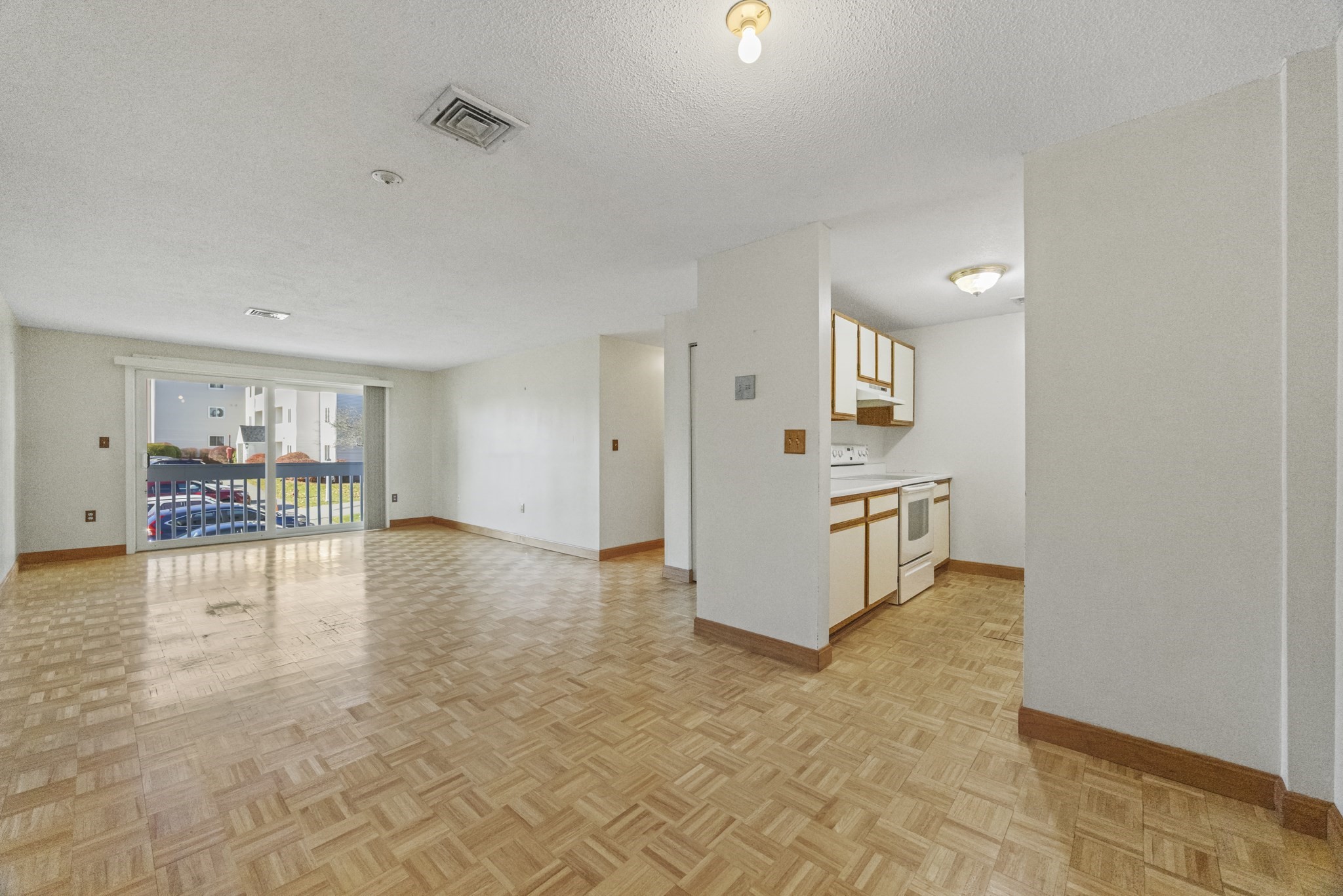 15 Bower Rd Unit B5, Quincy, MA 02169 - Image 2