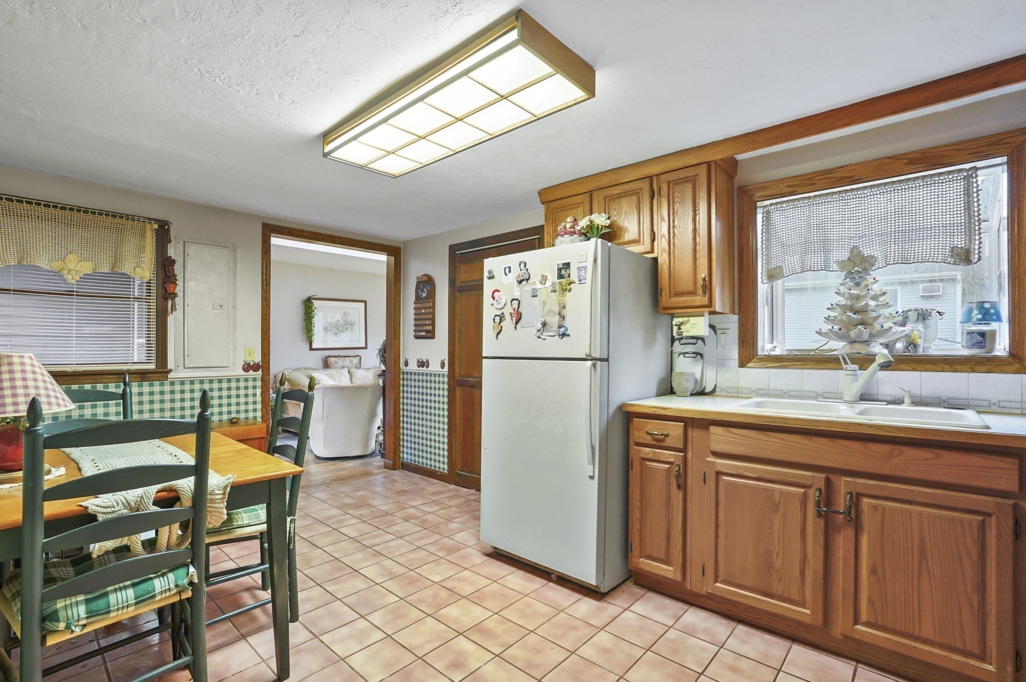 38 Candice, Clinton, MA 01510 - Image 4