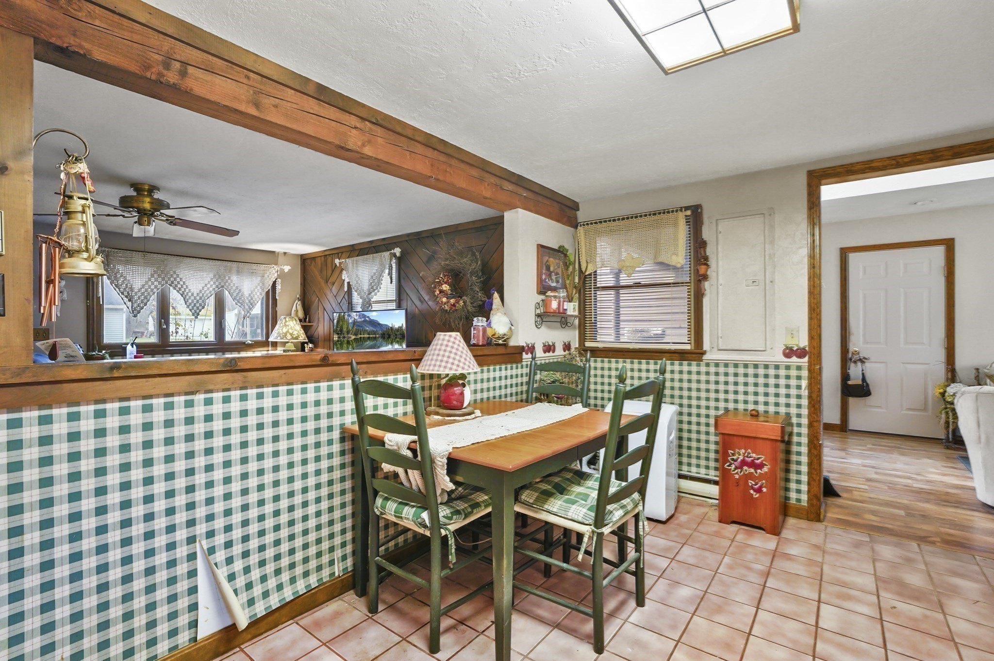 38 Candice, Clinton, MA 01510 - Image 6