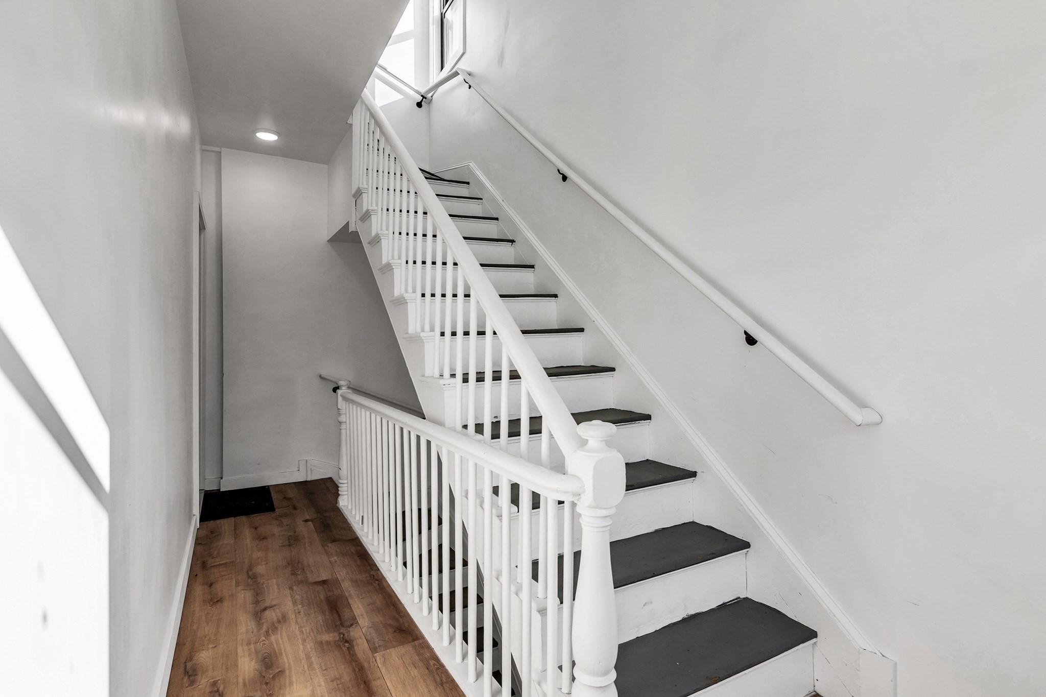 132 S Broadway, Lawrence, MA 01843 - Image 15