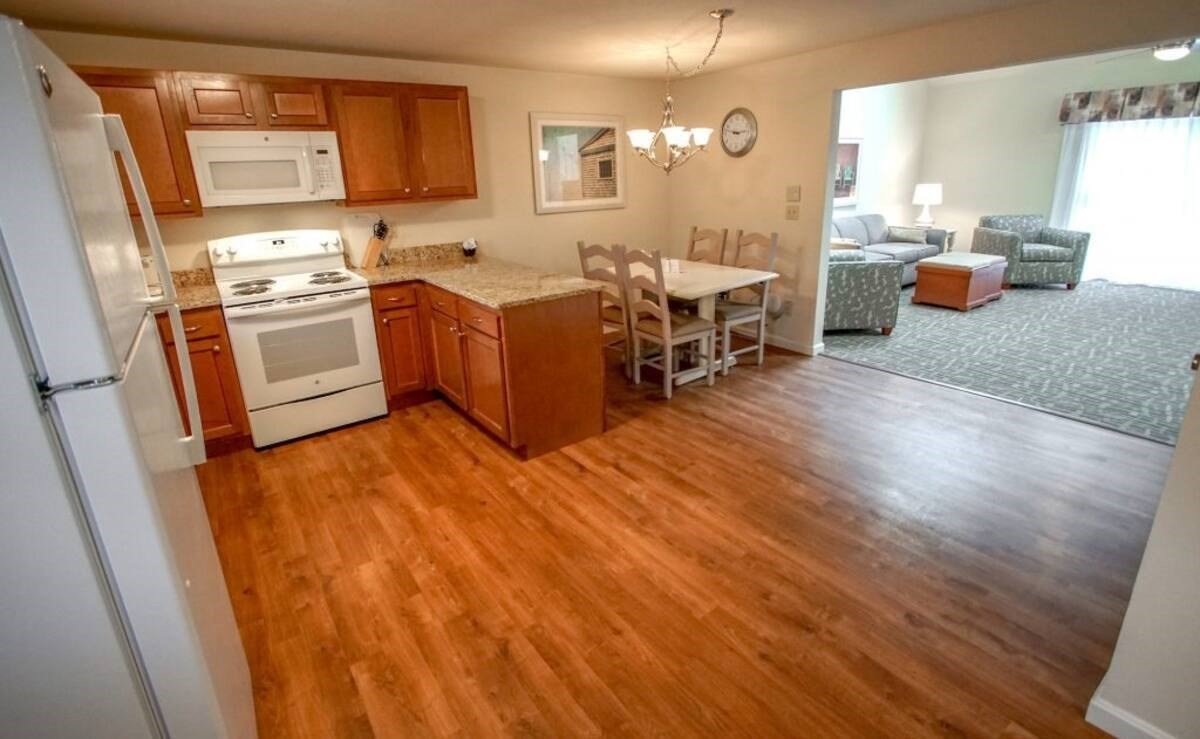 141 Great Neck Road South Unit 203, Mashpee, MA 02649 - Image 4