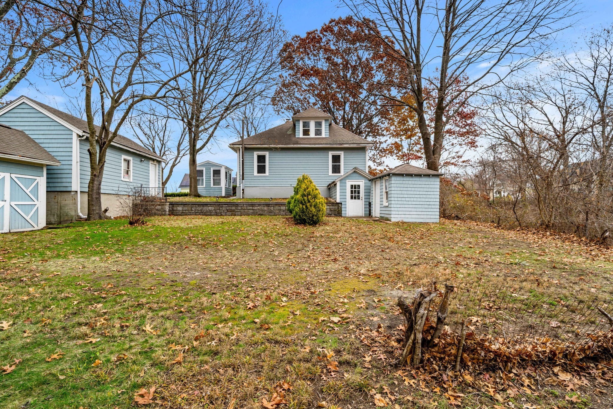 11 Devonshire Street, Lawrence, MA 01843 - Image 33