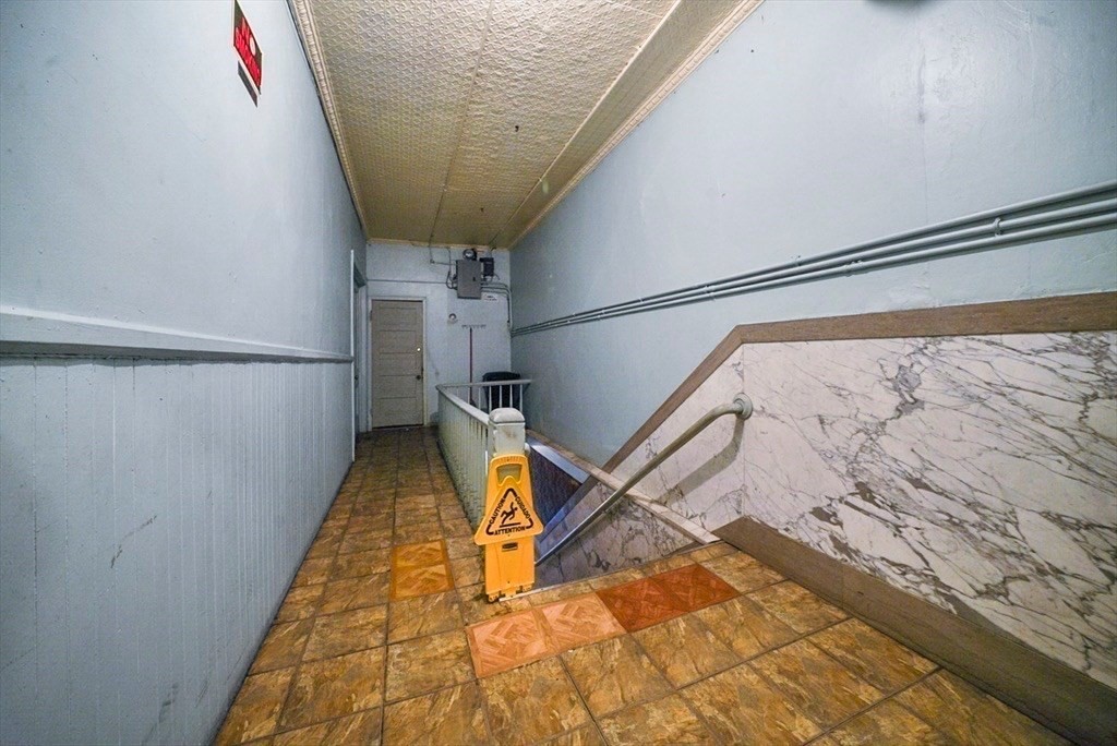 321 High St, Holyoke, MA 01040 - Image 6